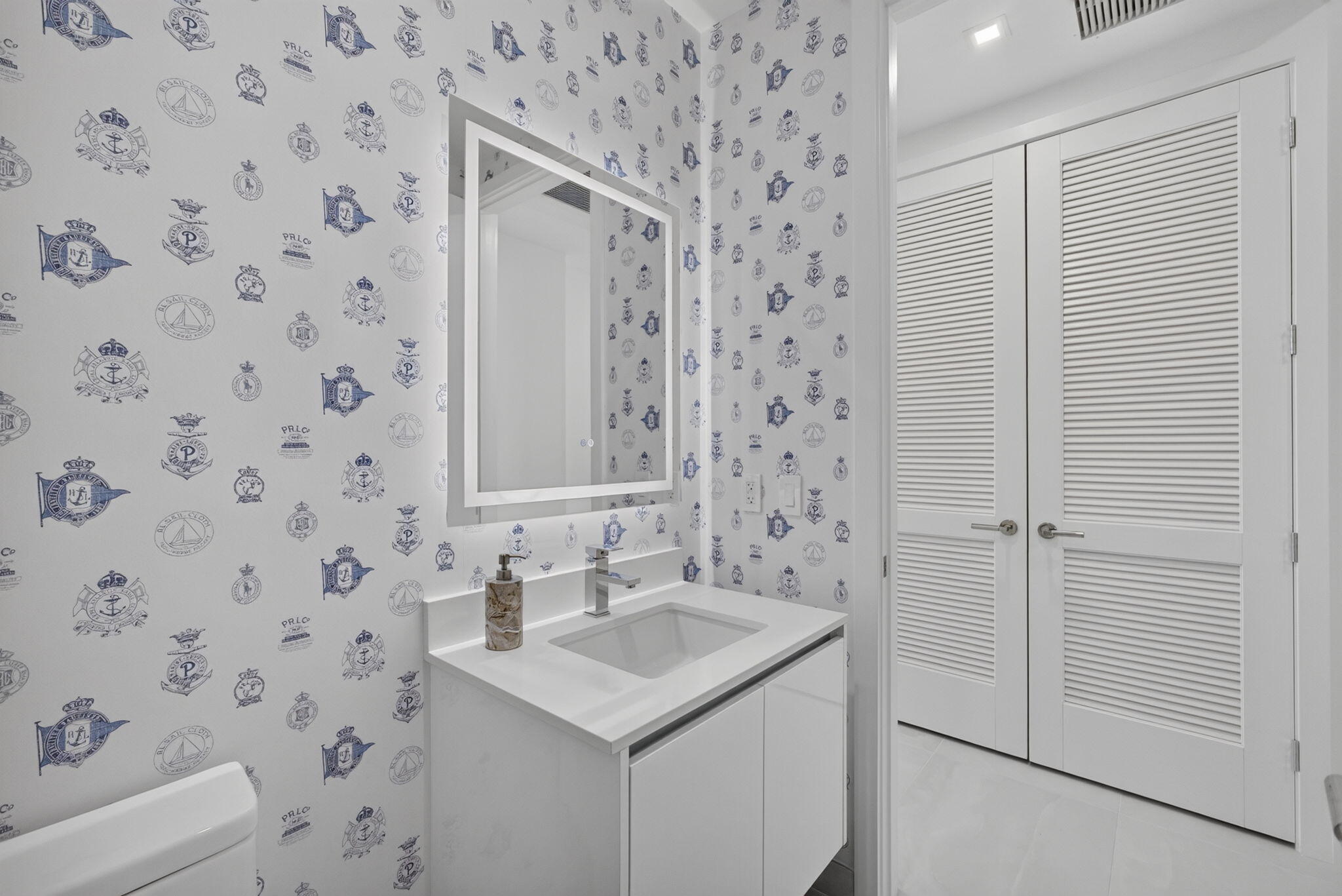 220 Lake Shore #1702, Lake Park FL 33403
