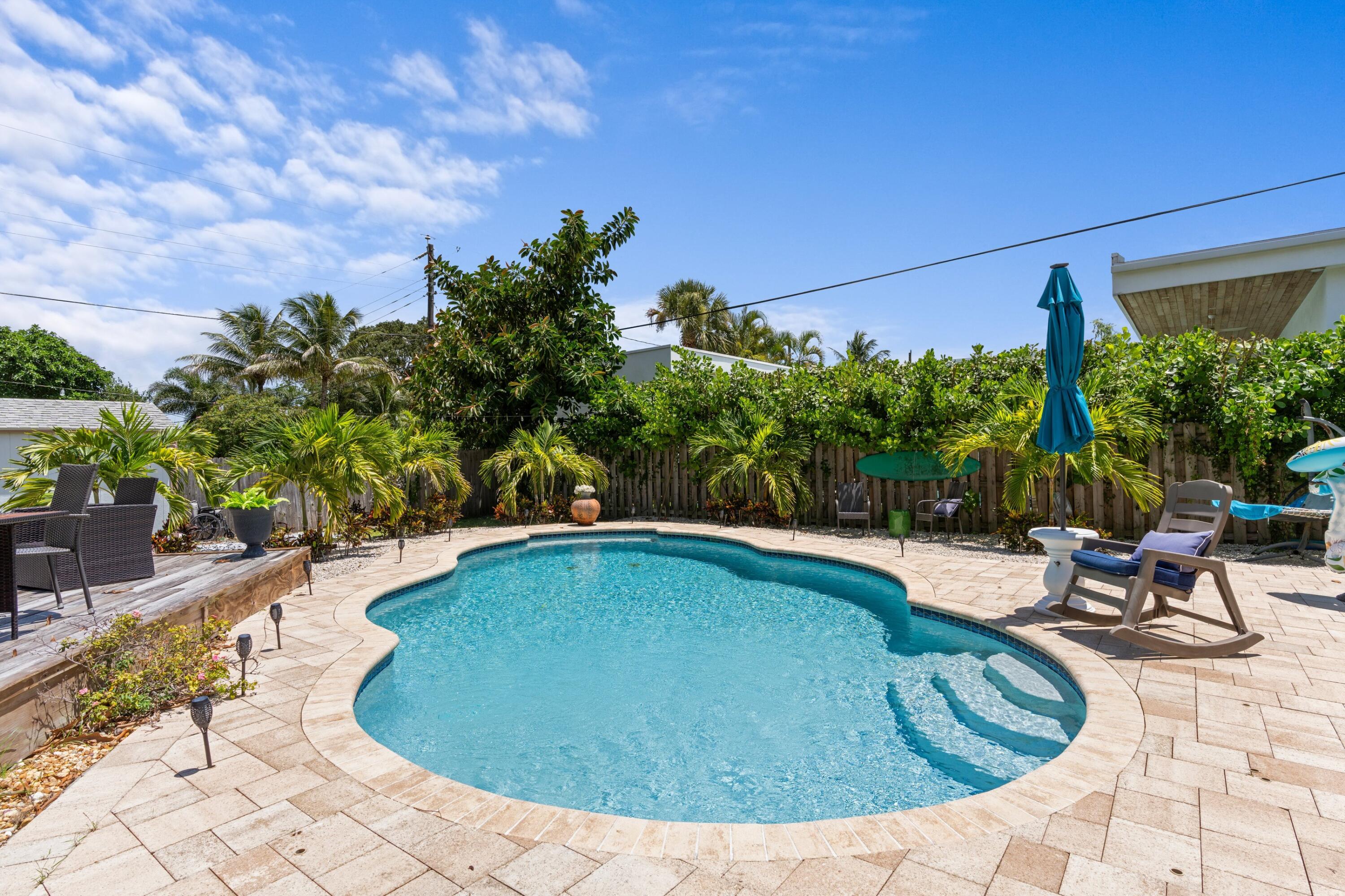 874 NW 2ND, Boca Raton FL 33432