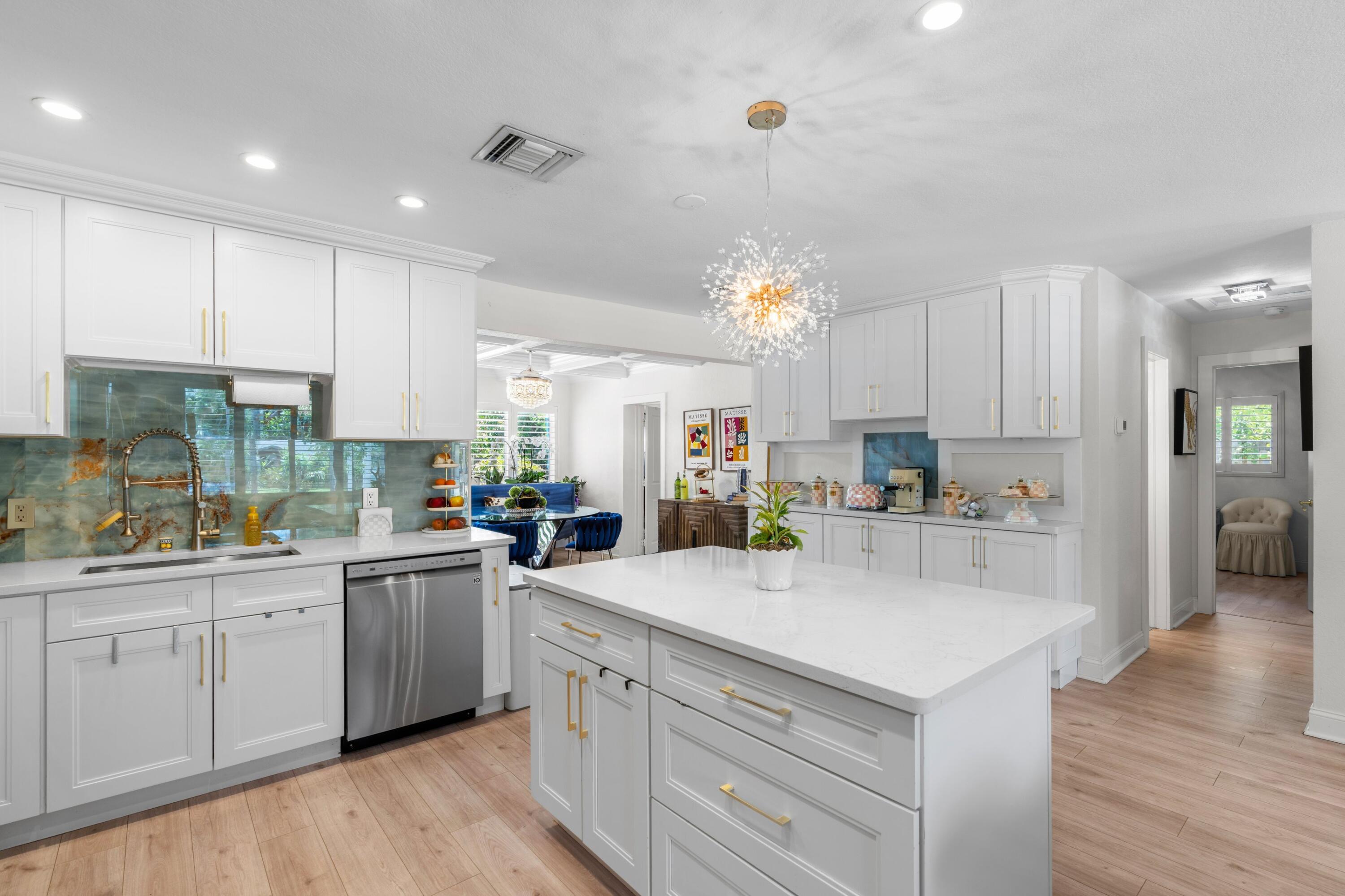 874 NW 2ND, Boca Raton FL 33432