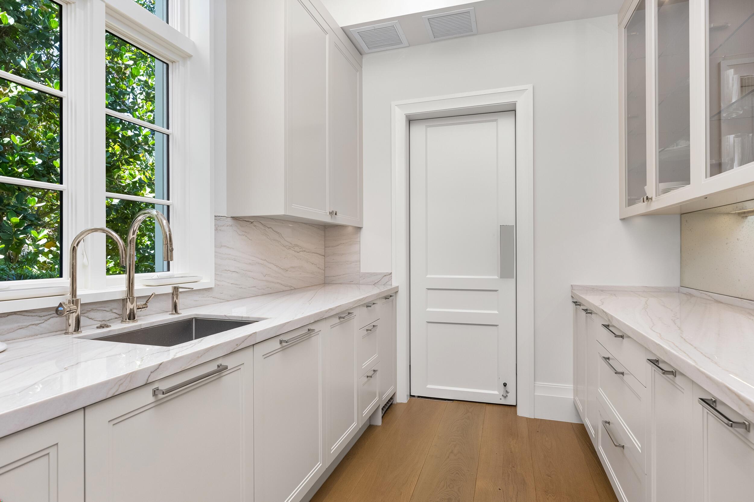 220 Jungle, Palm Beach FL 33480