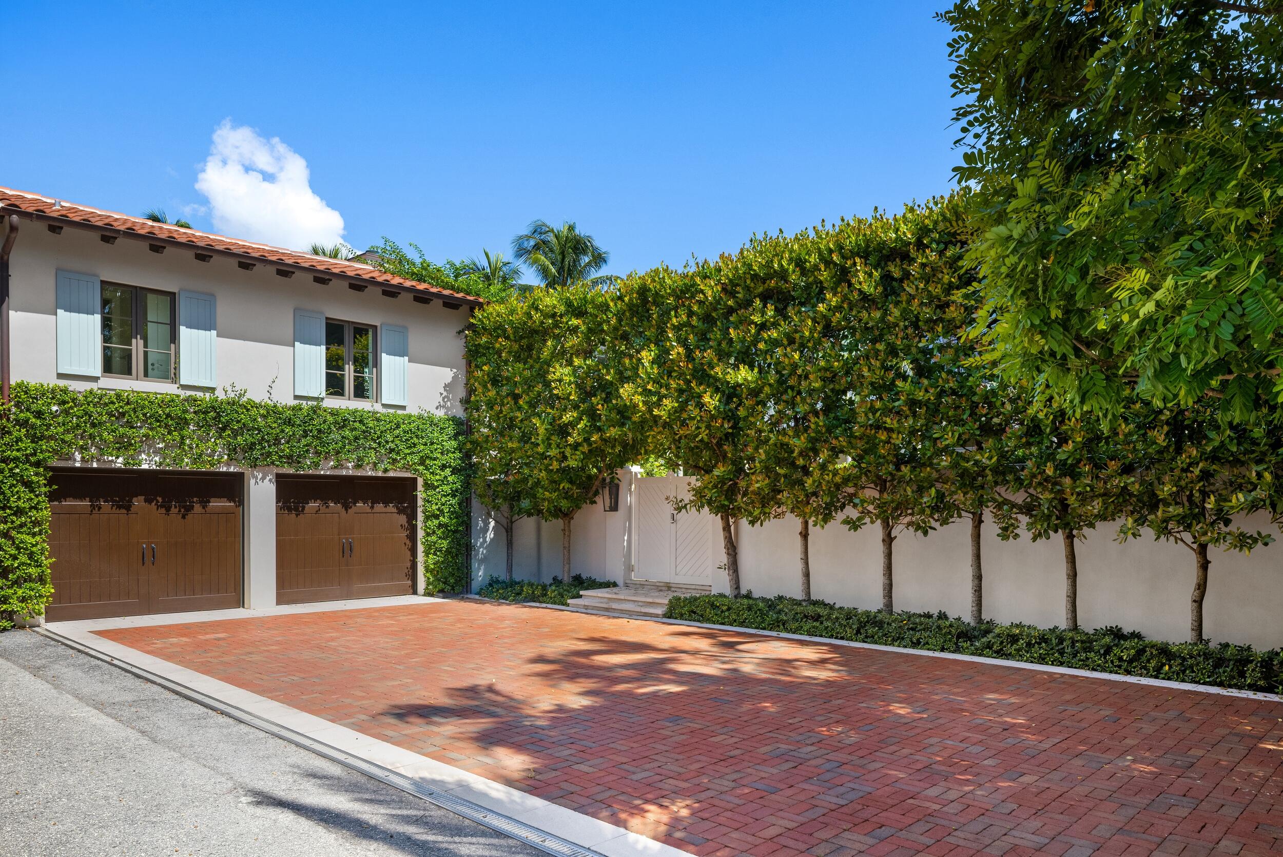 220 Jungle, Palm Beach FL 33480