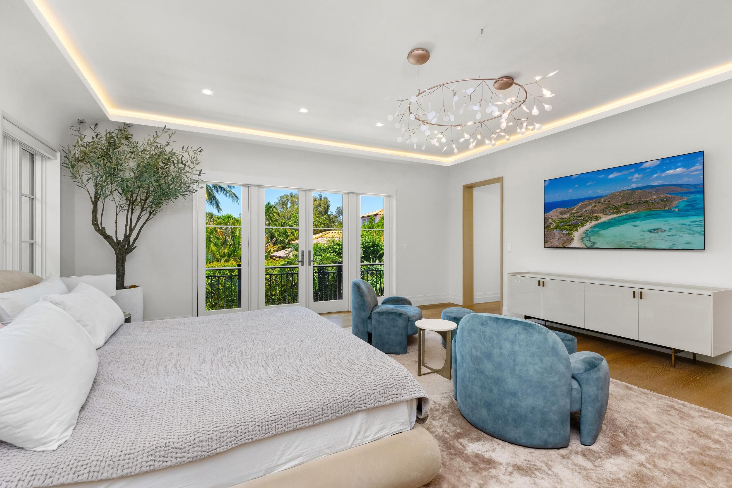 220 Jungle, Palm Beach FL 33480