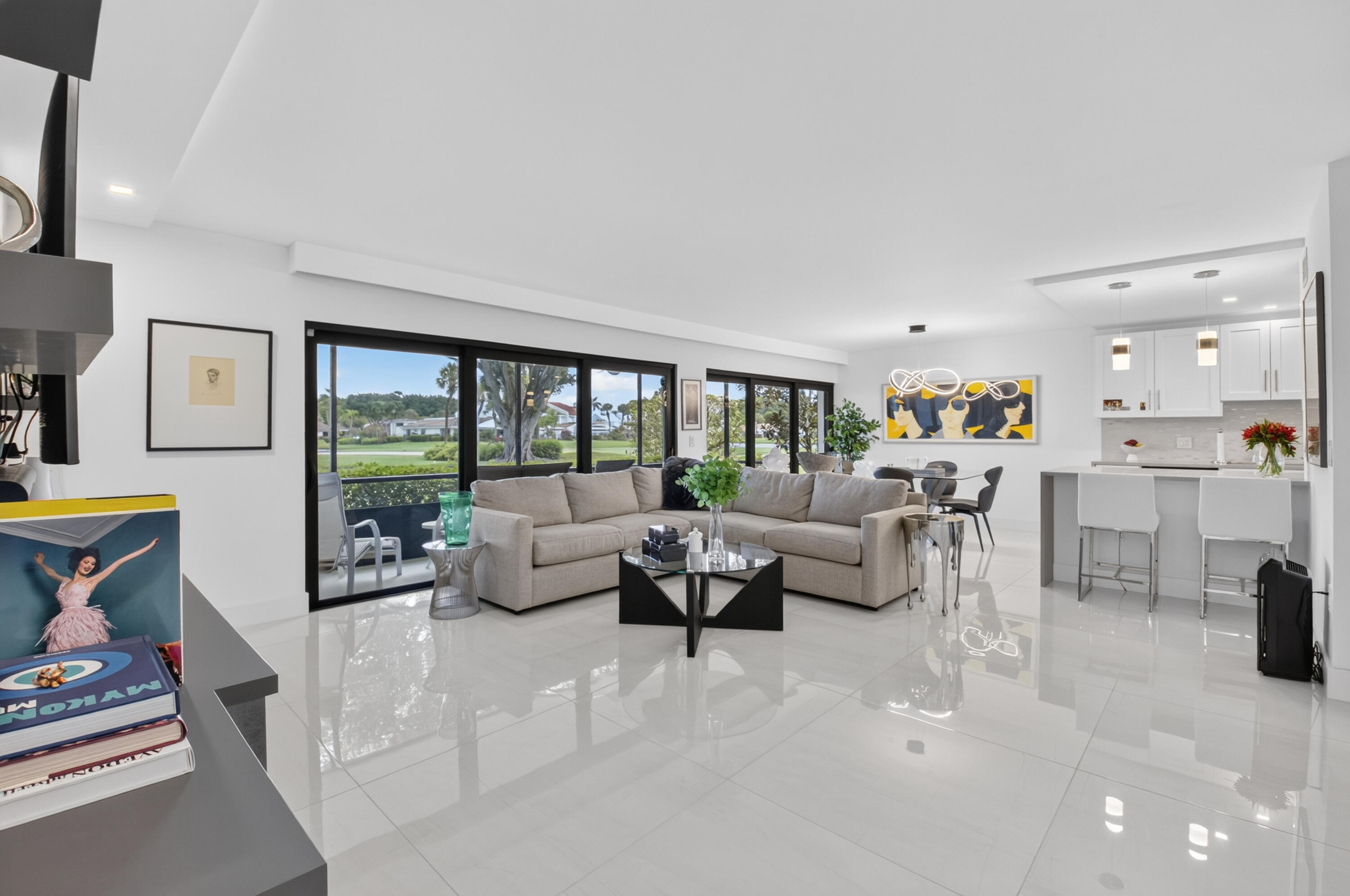 7809 Lakeside #G205, Boca Raton FL 33434