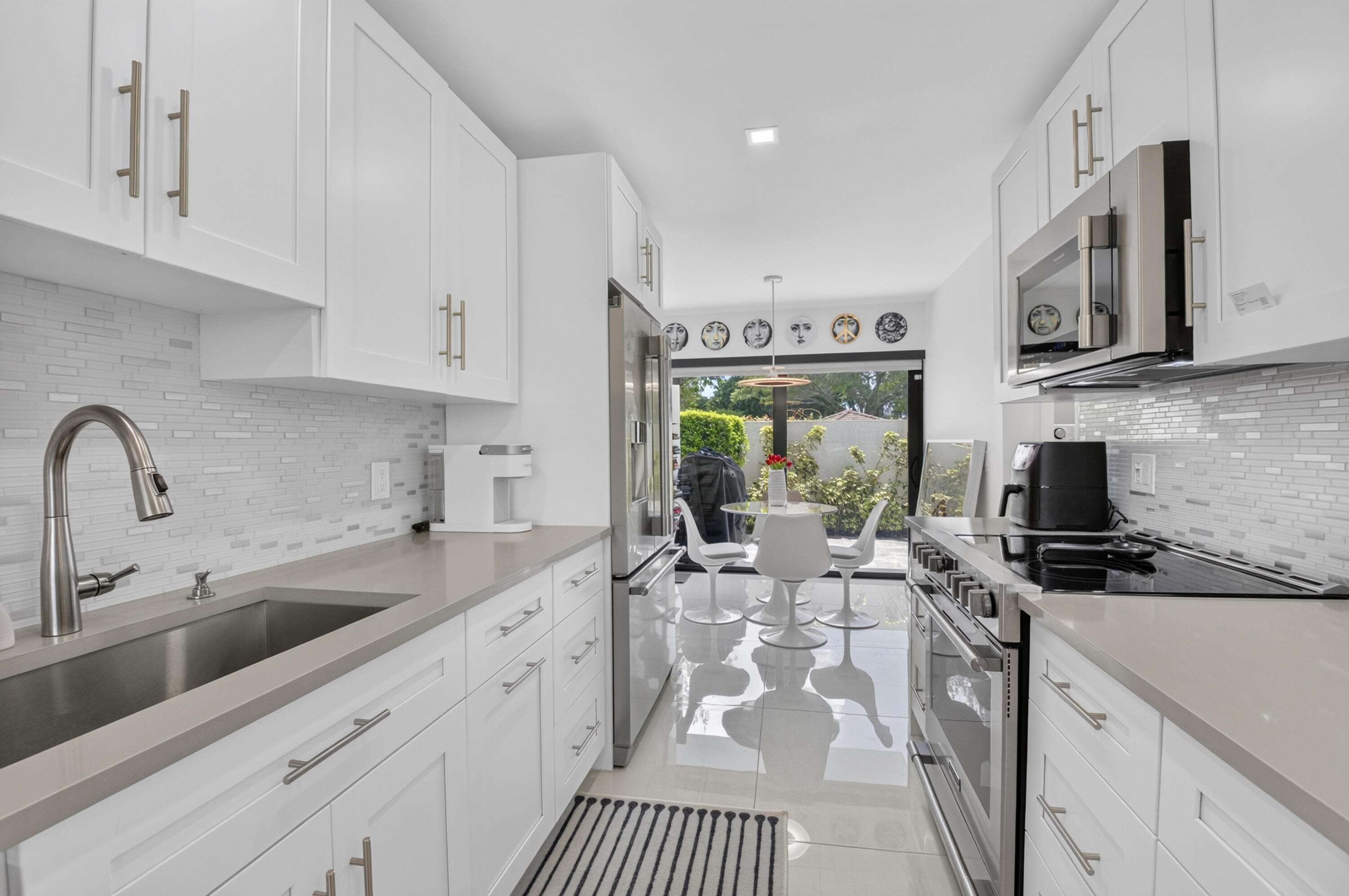 7809 Lakeside #G205, Boca Raton FL 33434