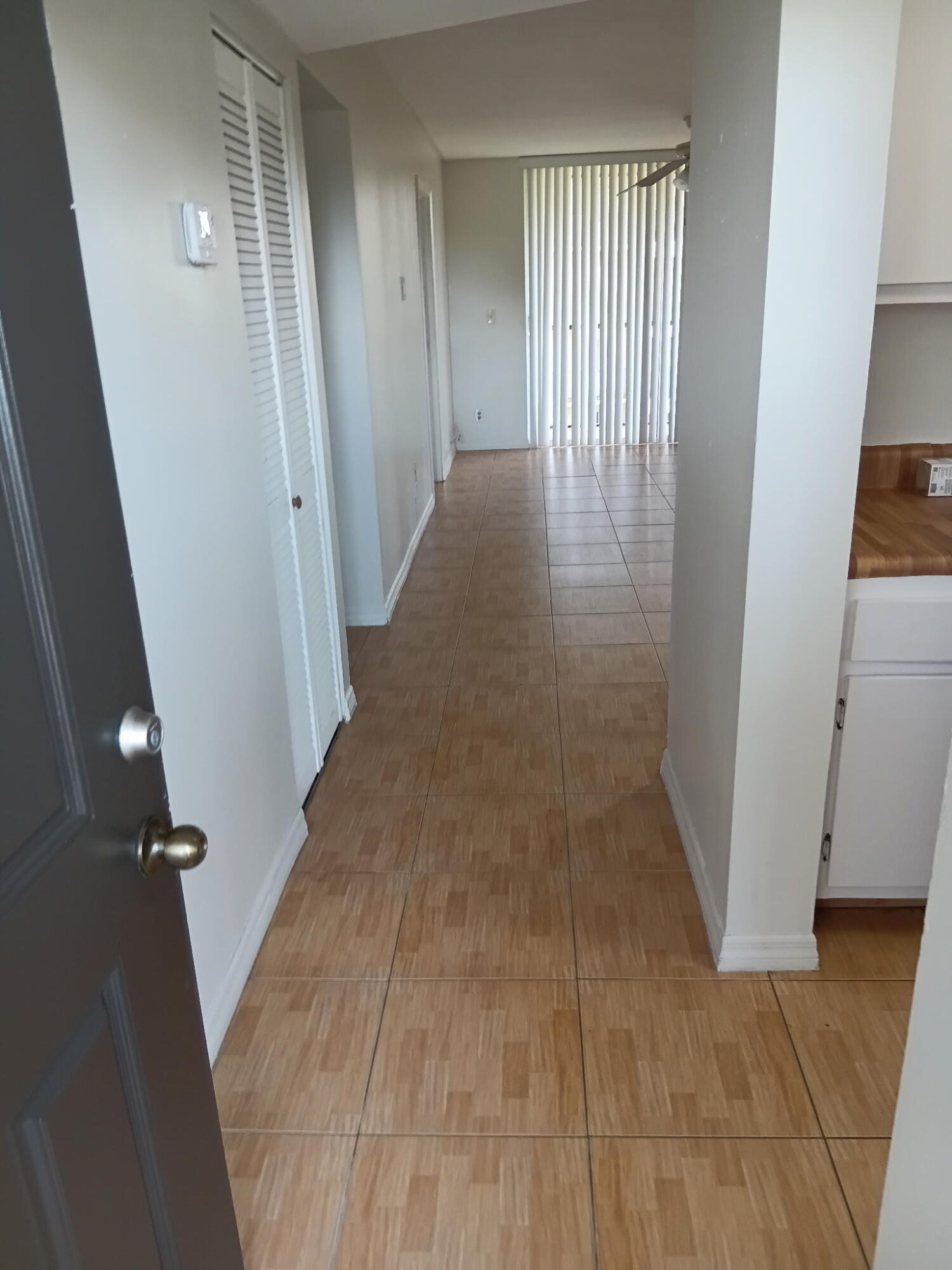 7860 NW 50TH #301, Lauderhill FL 33351