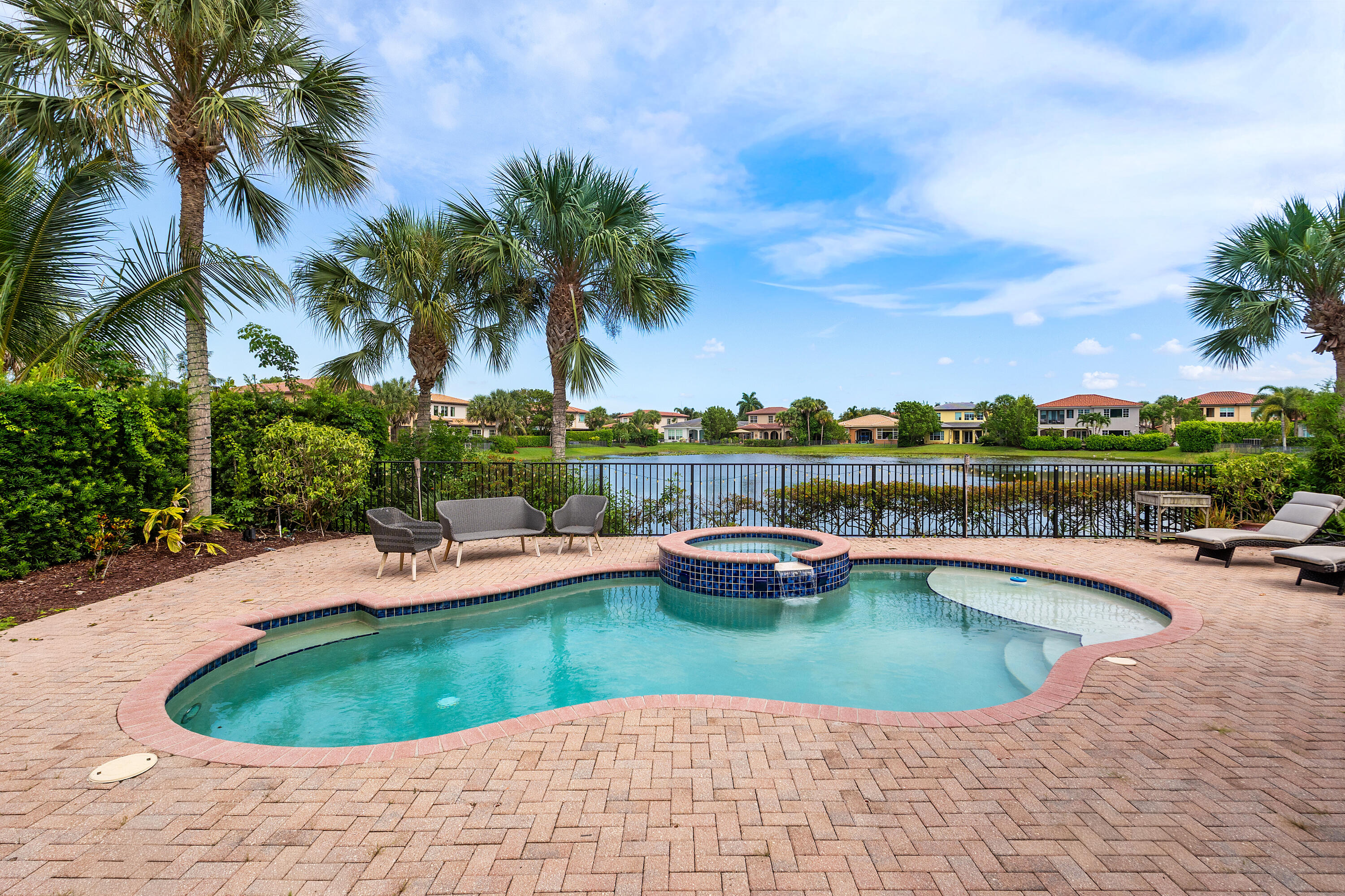 8269 NW 124th, Parkland FL 33076