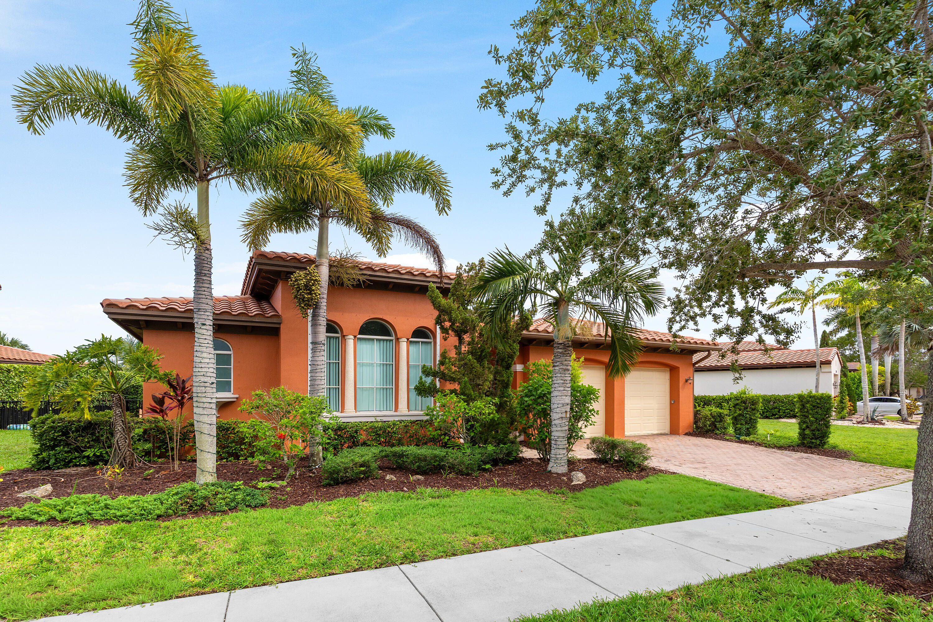8269 NW 124th, Parkland FL 33076