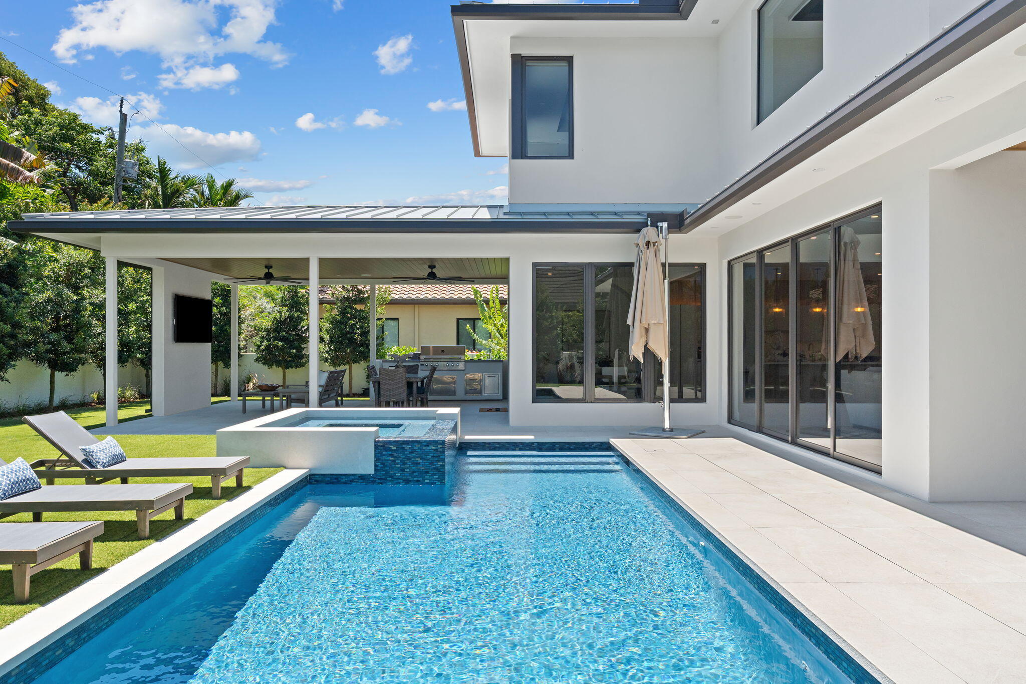 2506 NE 14TH, Fort Lauderdale FL 33304