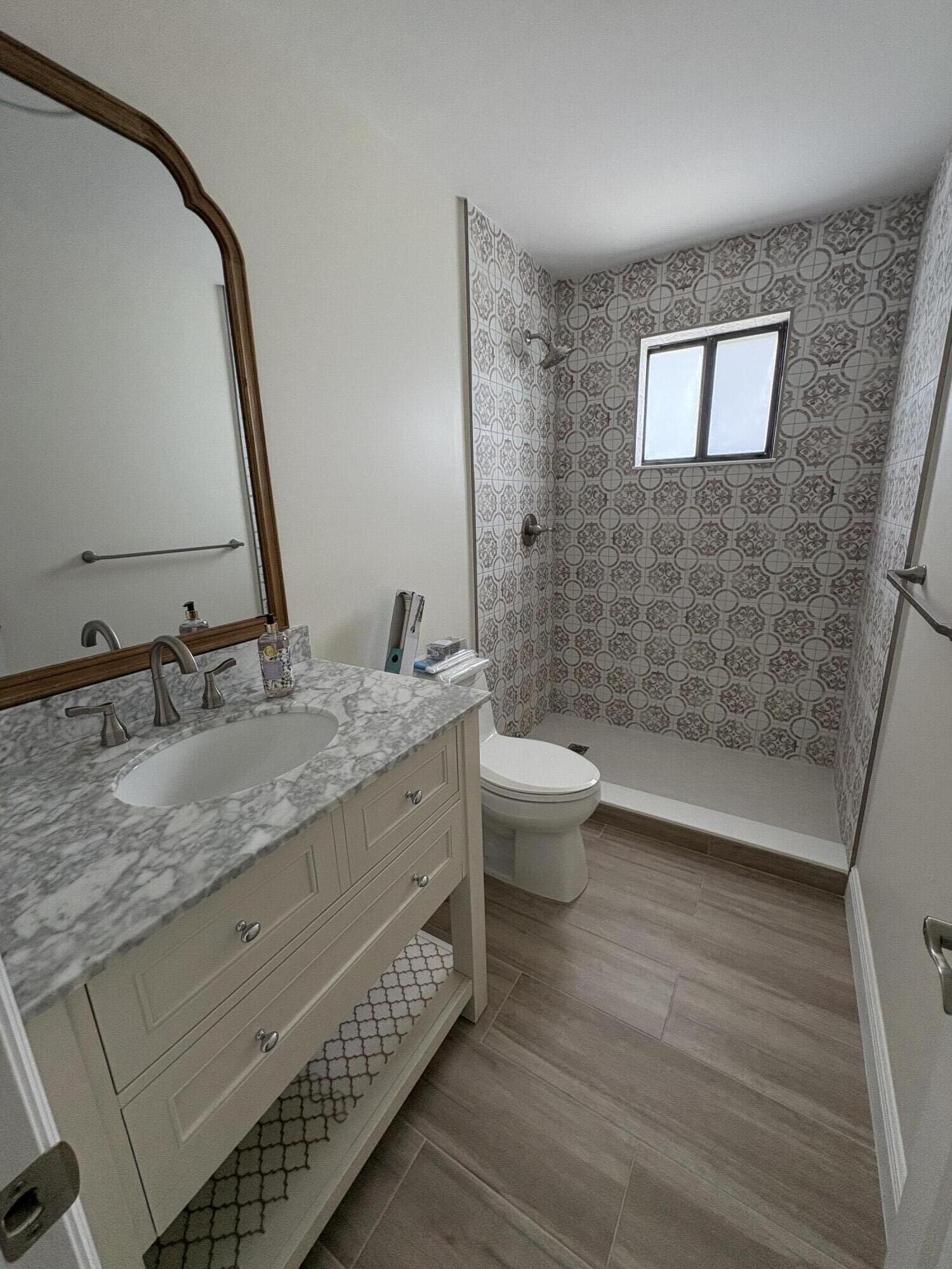 10928 SW 2nd, Miami FL 33174