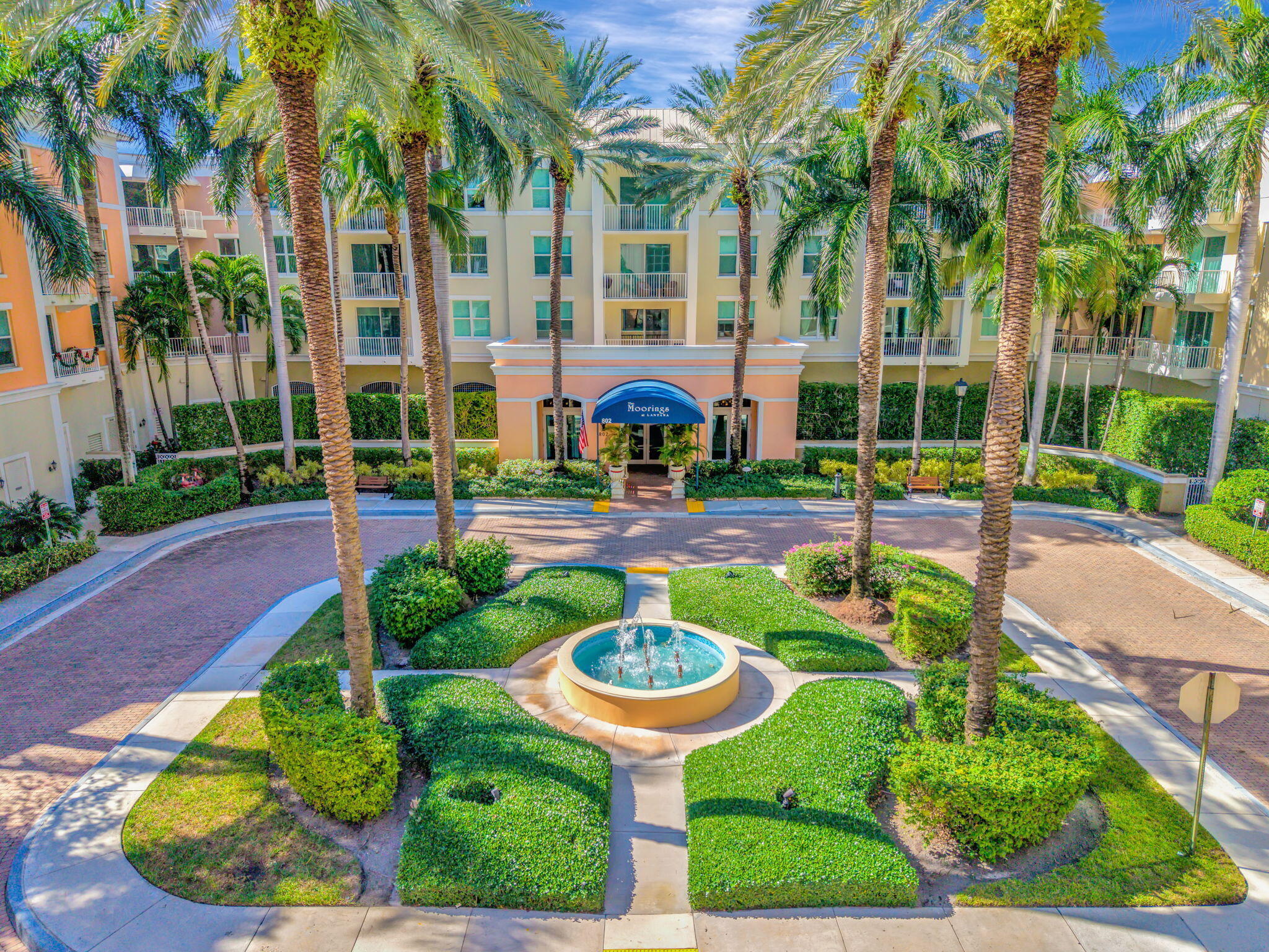 802 W WINDWARD #303, Lantana FL 33462