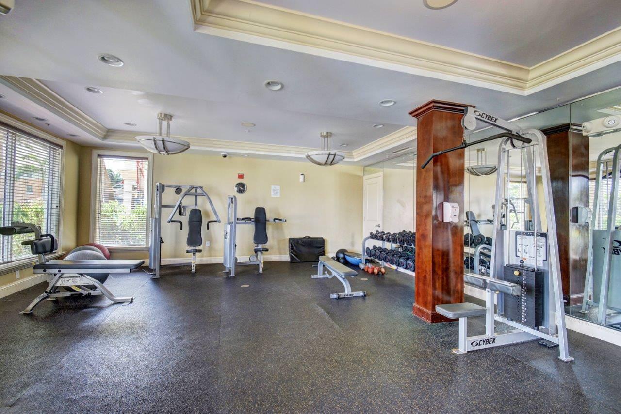 802 W WINDWARD #303, Lantana FL 33462