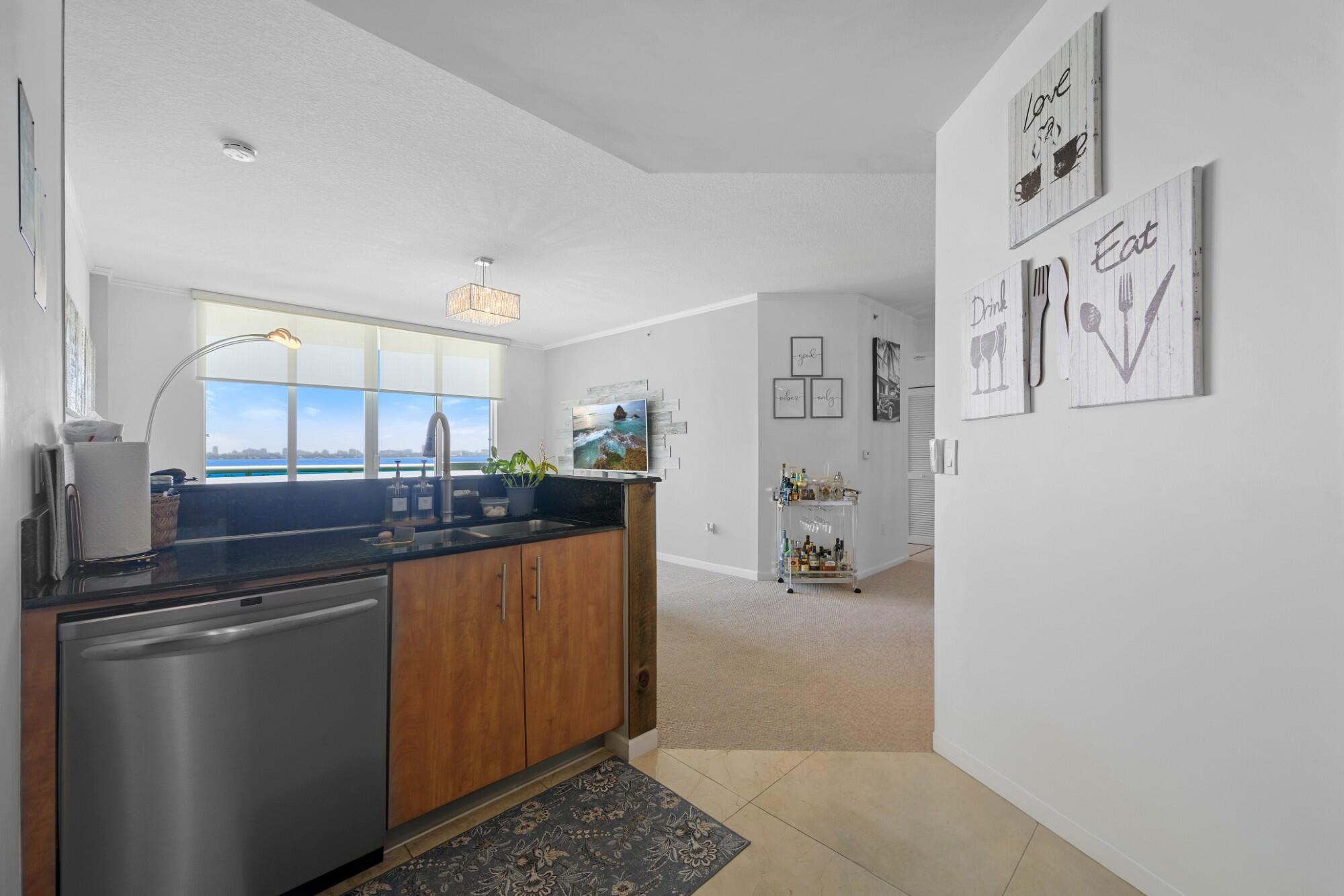 7900 HARBOR ISLAND #1517, North Bay Village FL 33141