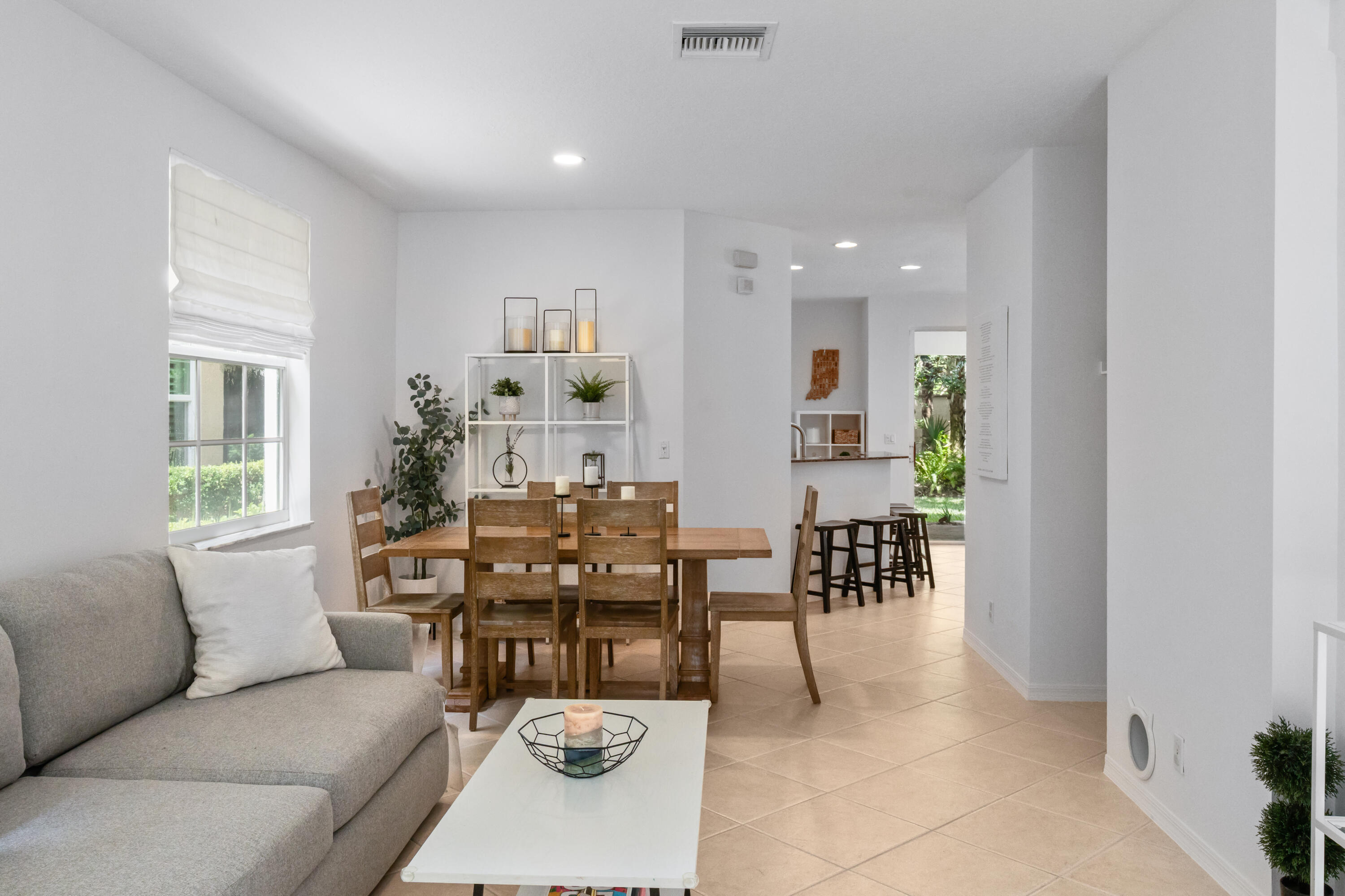 445 Pumpkin, Palm Beach Gardens FL 33410