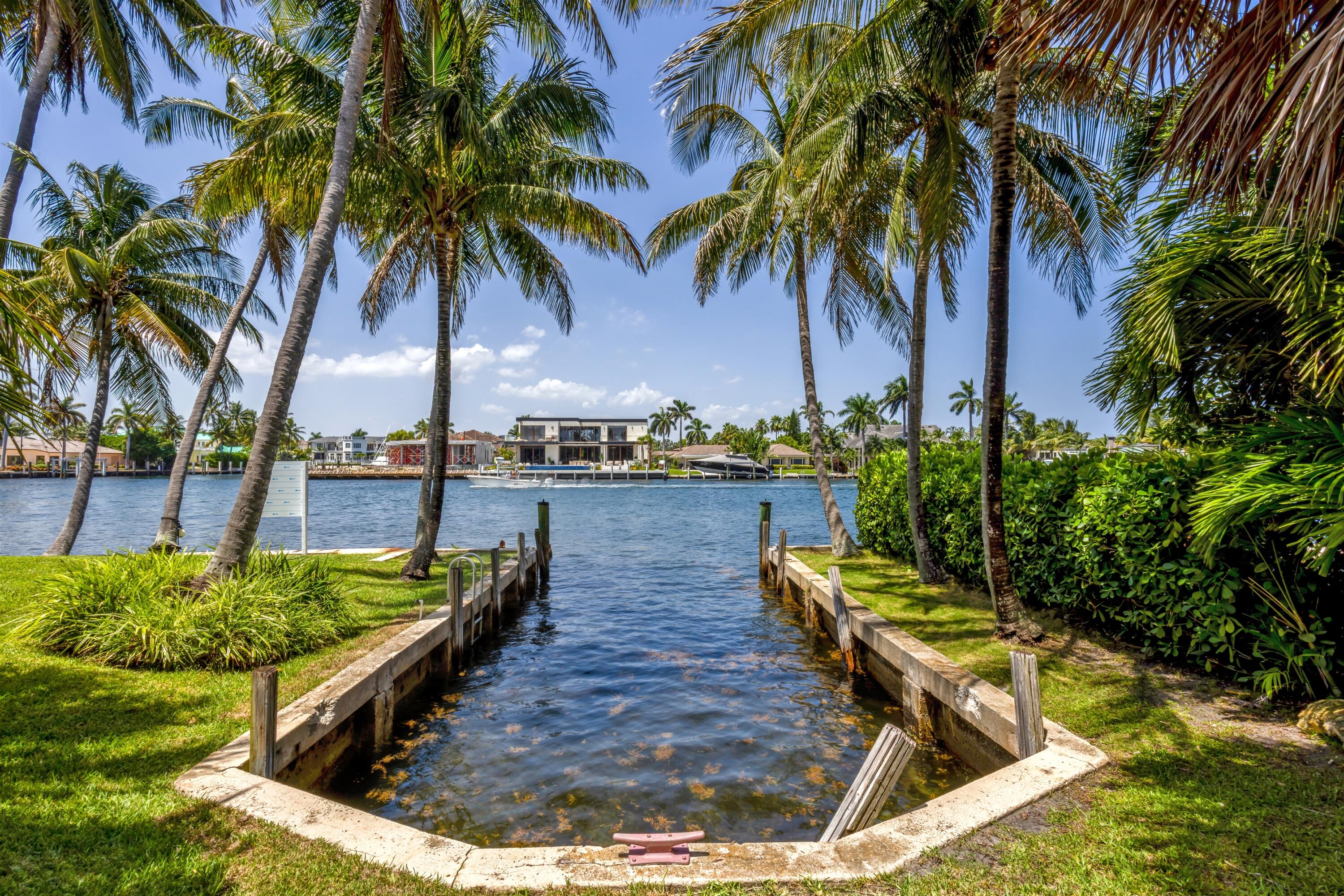 2605 N RIVERSIDE, Pompano Beach FL 33062