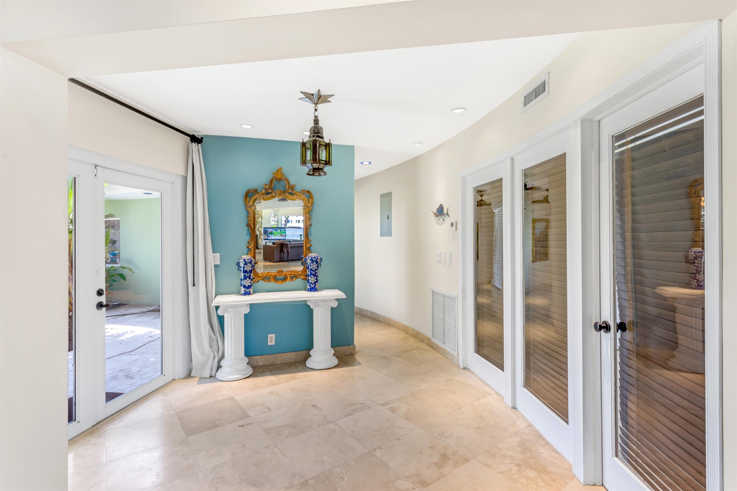 2605 N RIVERSIDE, Pompano Beach FL 33062