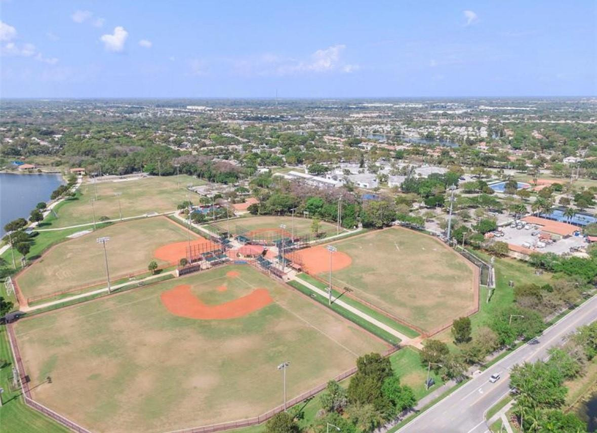 4142 NW 58TH, Coconut Creek FL 33073