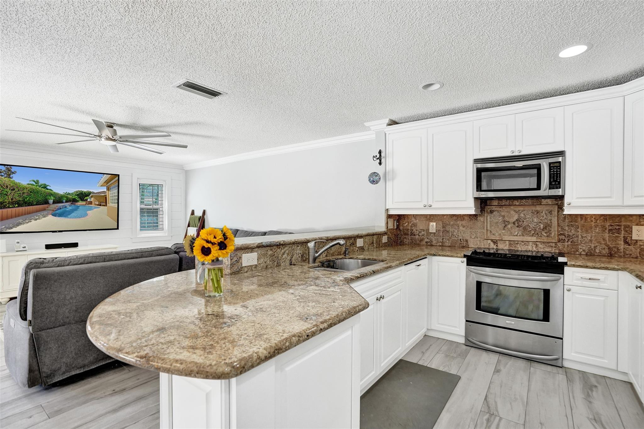 4142 NW 58TH, Coconut Creek FL 33073
