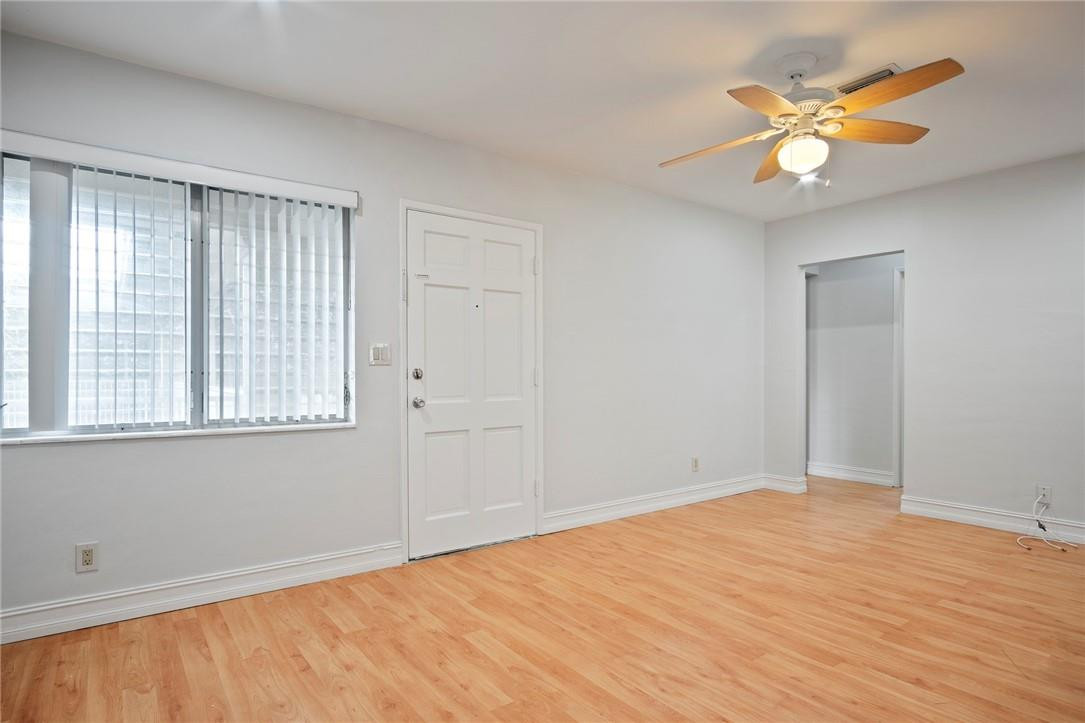 2130 NE 42ND #8, Lighthouse Point FL 33064