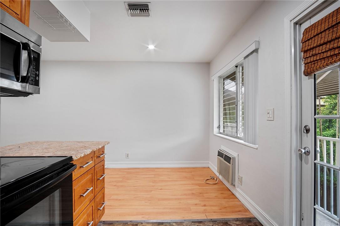 2130 NE 42ND #8, Lighthouse Point FL 33064