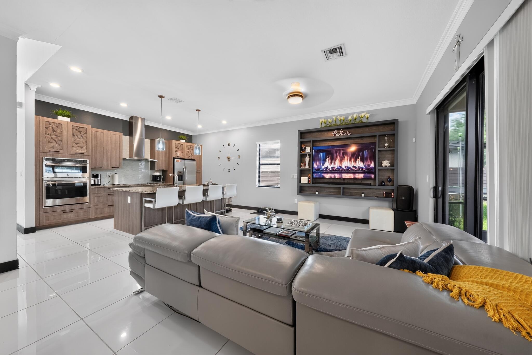 9023 NW 161ST, Miami Lakes FL 33018