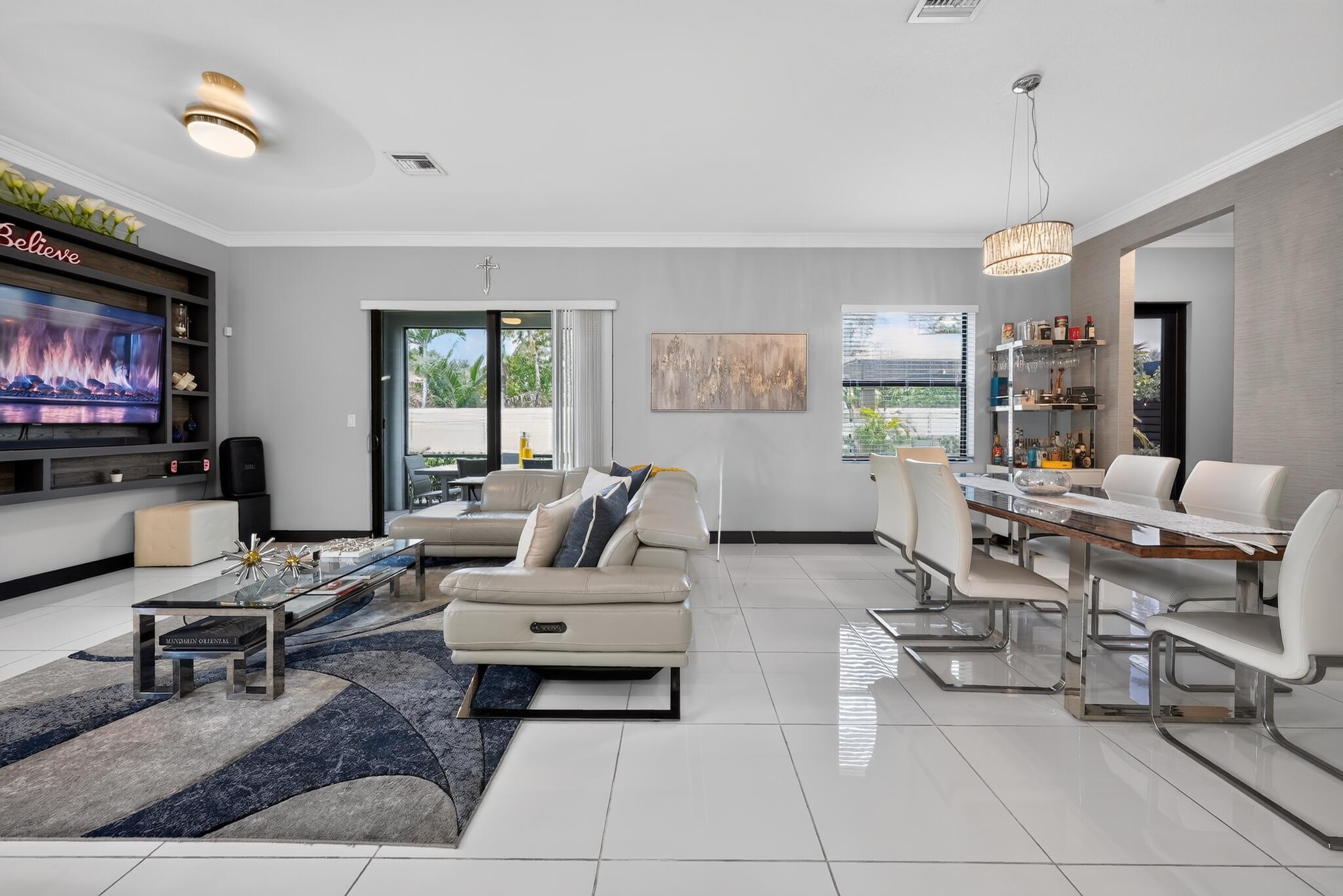9023 NW 161ST, Miami Lakes FL 33018
