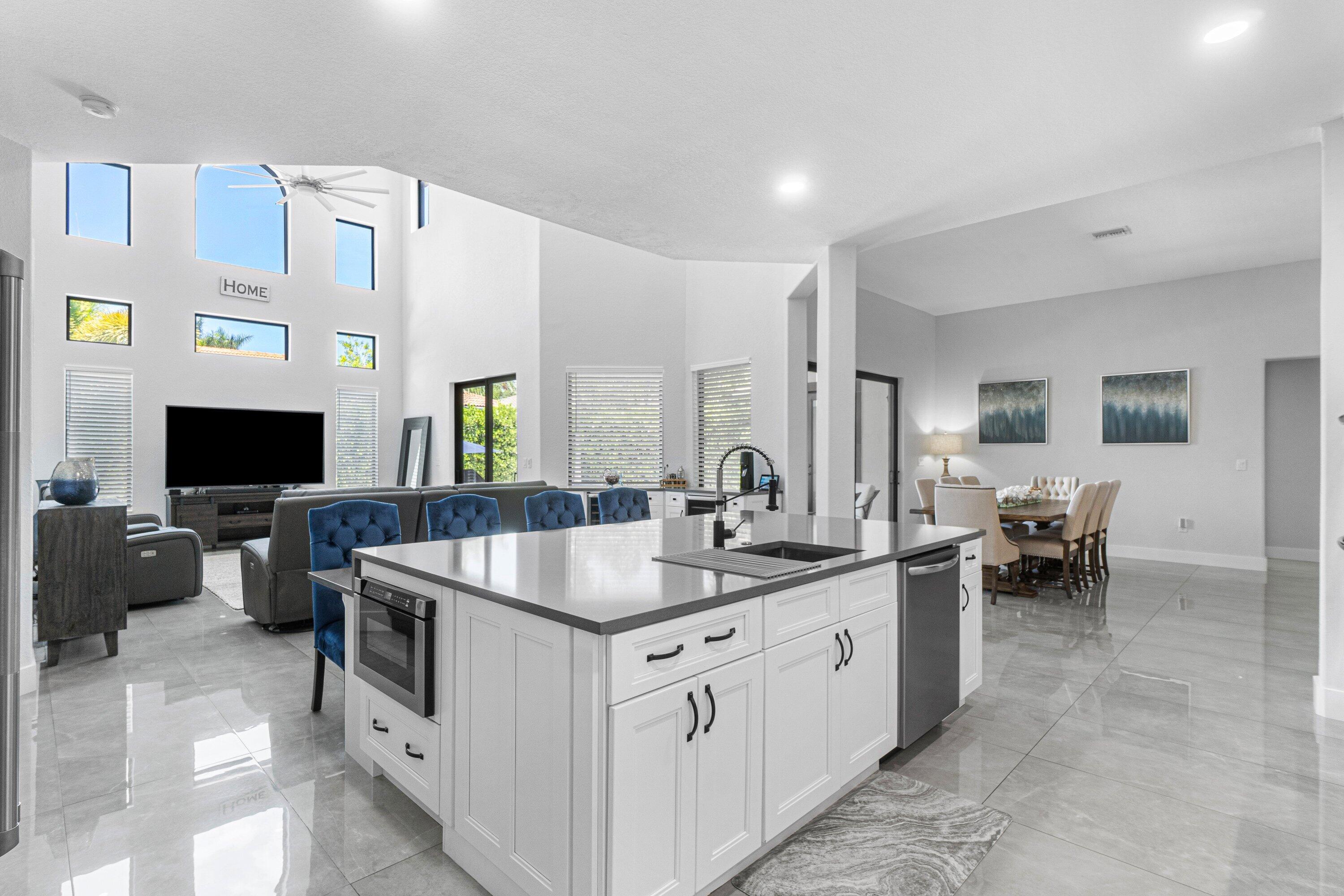 735 NW 124TH, Coral Springs FL 33071