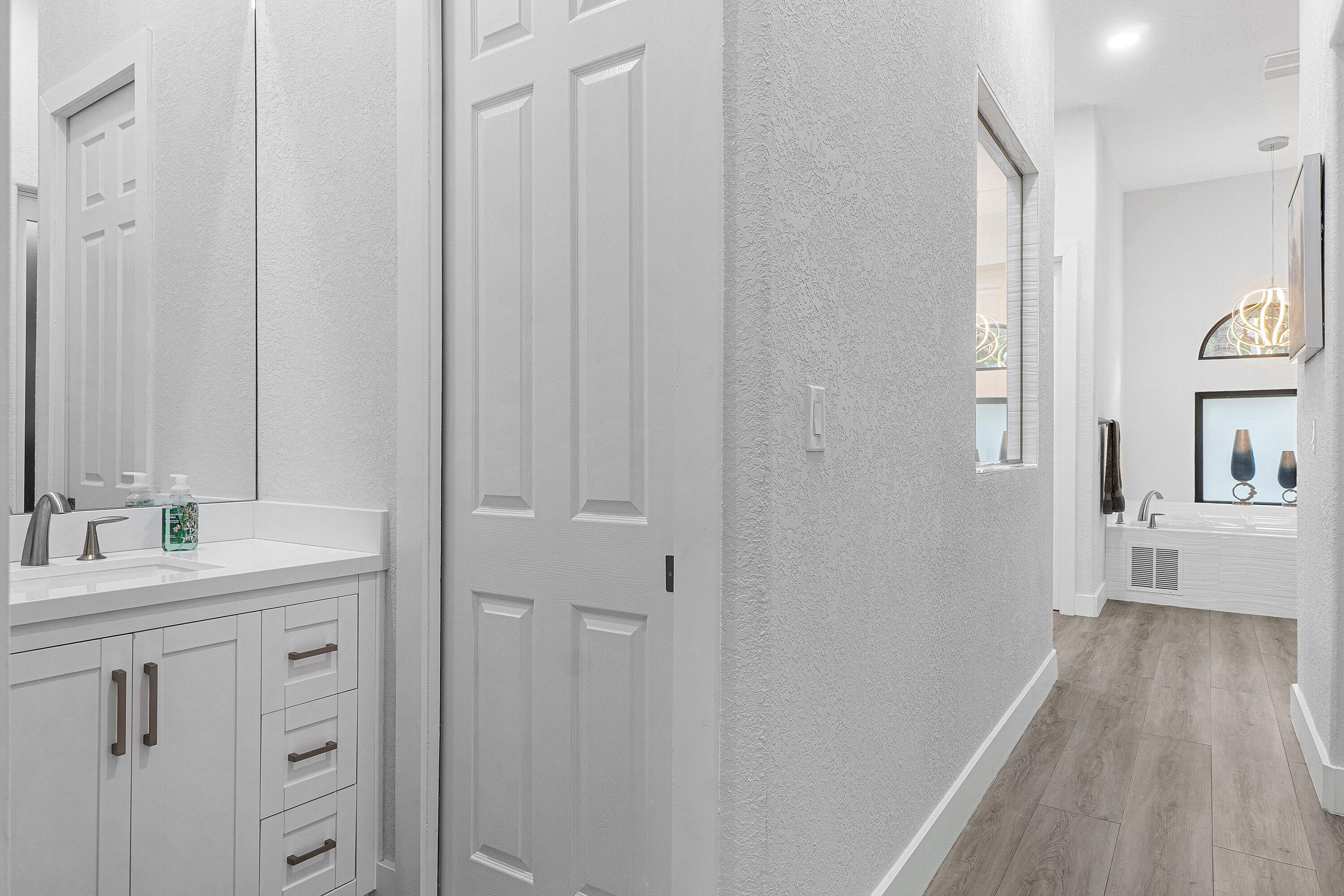 735 NW 124TH, Coral Springs FL 33071