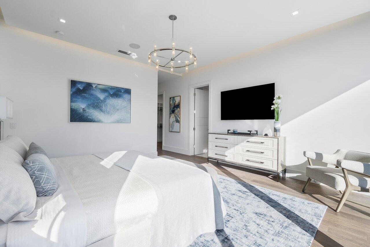 130 NE Wavecrest, Boca Raton FL 33432