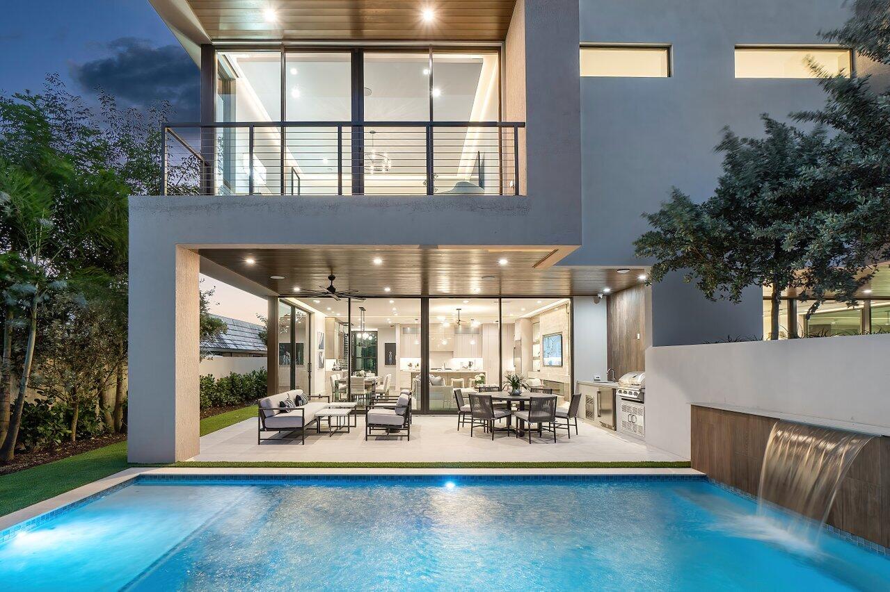 130 NE Wavecrest, Boca Raton FL 33432