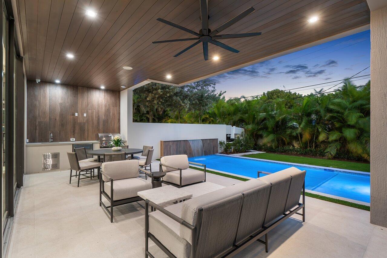 130 NE Wavecrest, Boca Raton FL 33432