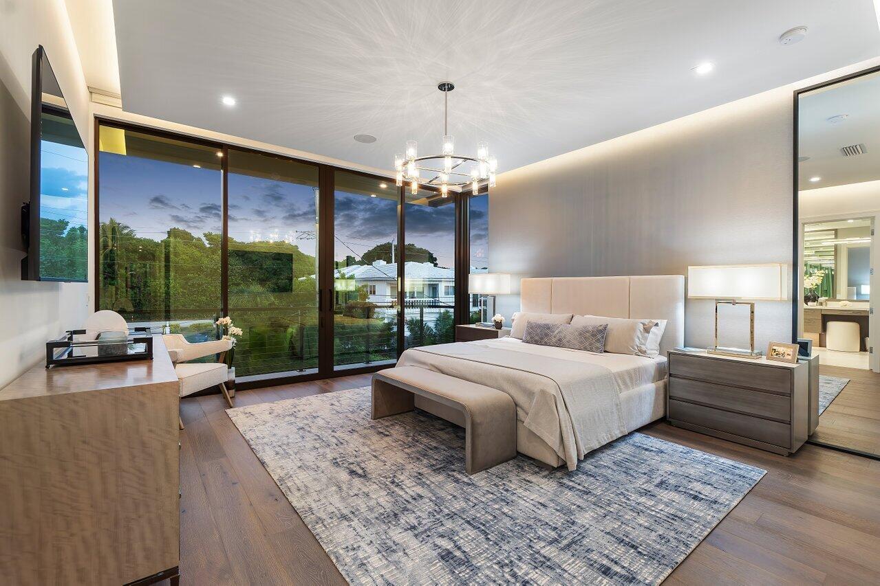 130 NE Wavecrest, Boca Raton FL 33432