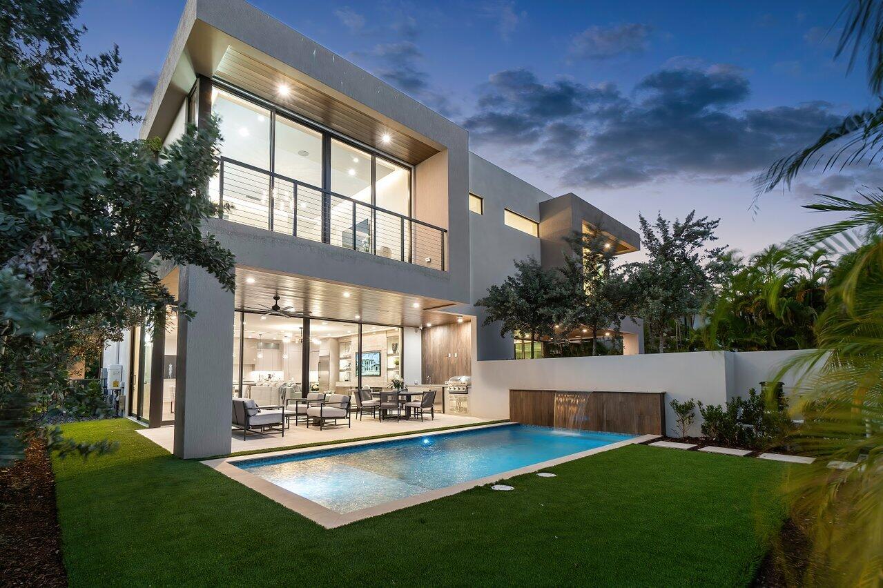 130 NE Wavecrest, Boca Raton FL 33432