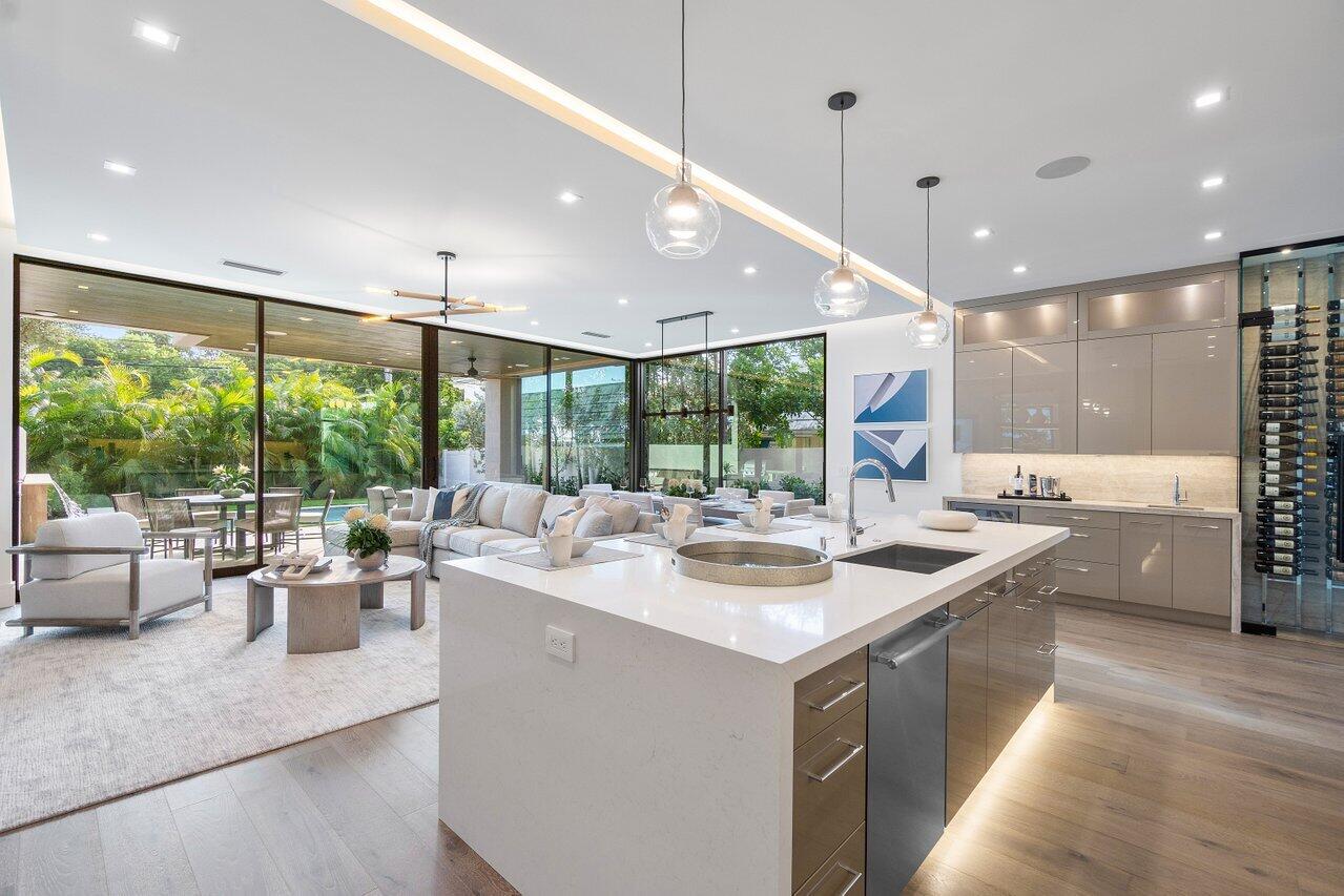 130 NE Wavecrest, Boca Raton FL 33432