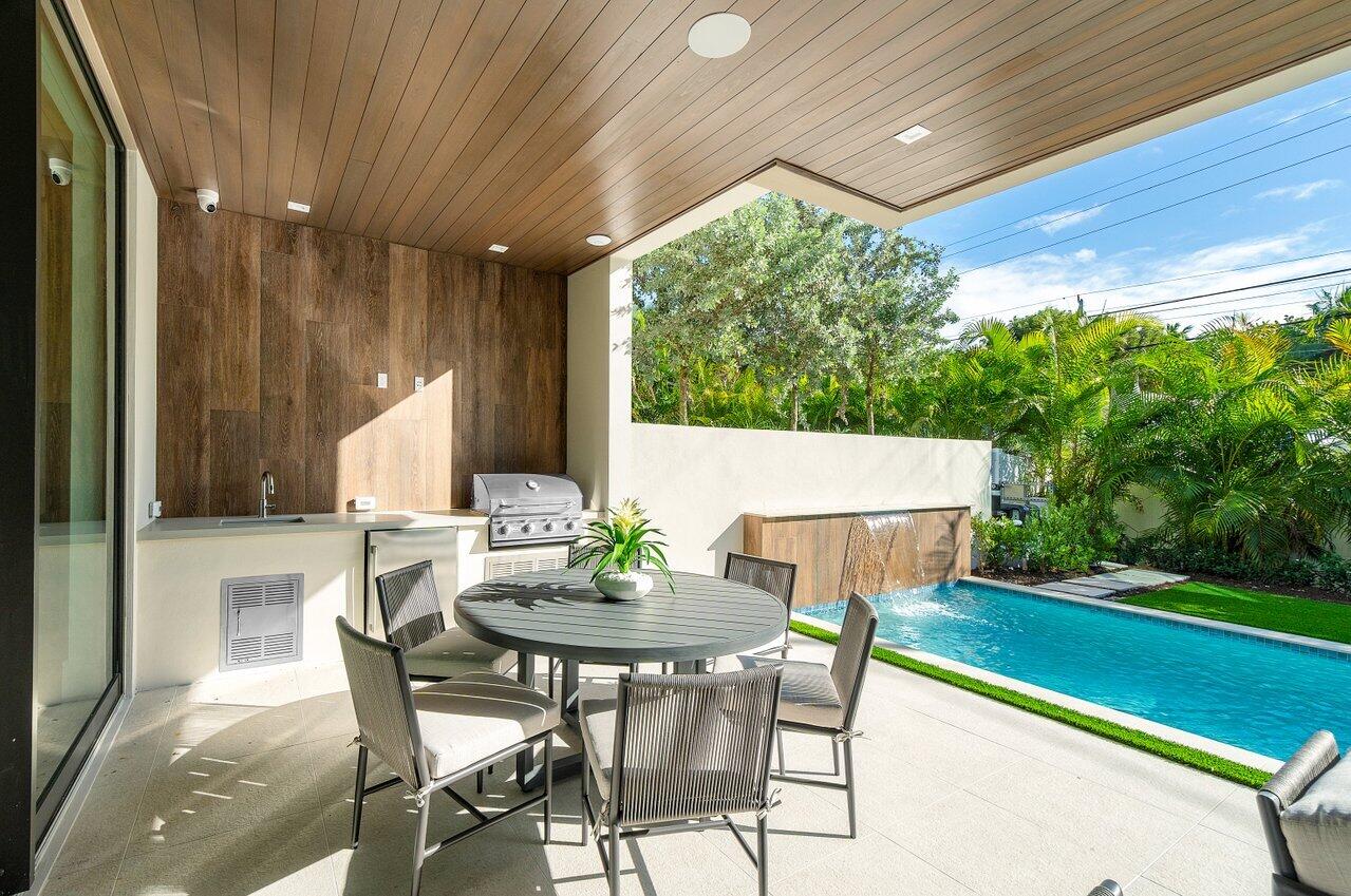 130 NE Wavecrest, Boca Raton FL 33432