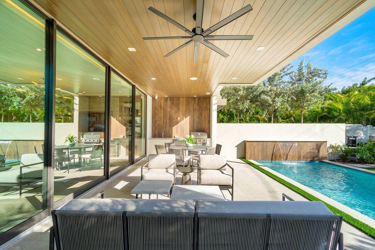 130 NE Wavecrest, Boca Raton FL 33432