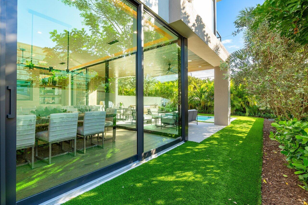 130 NE Wavecrest, Boca Raton FL 33432