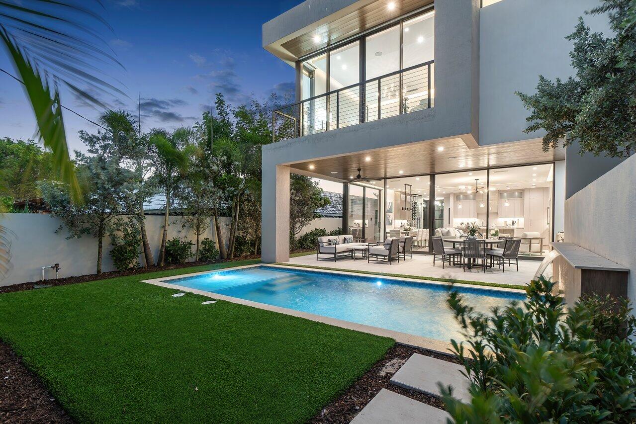 130 NE Wavecrest, Boca Raton FL 33432