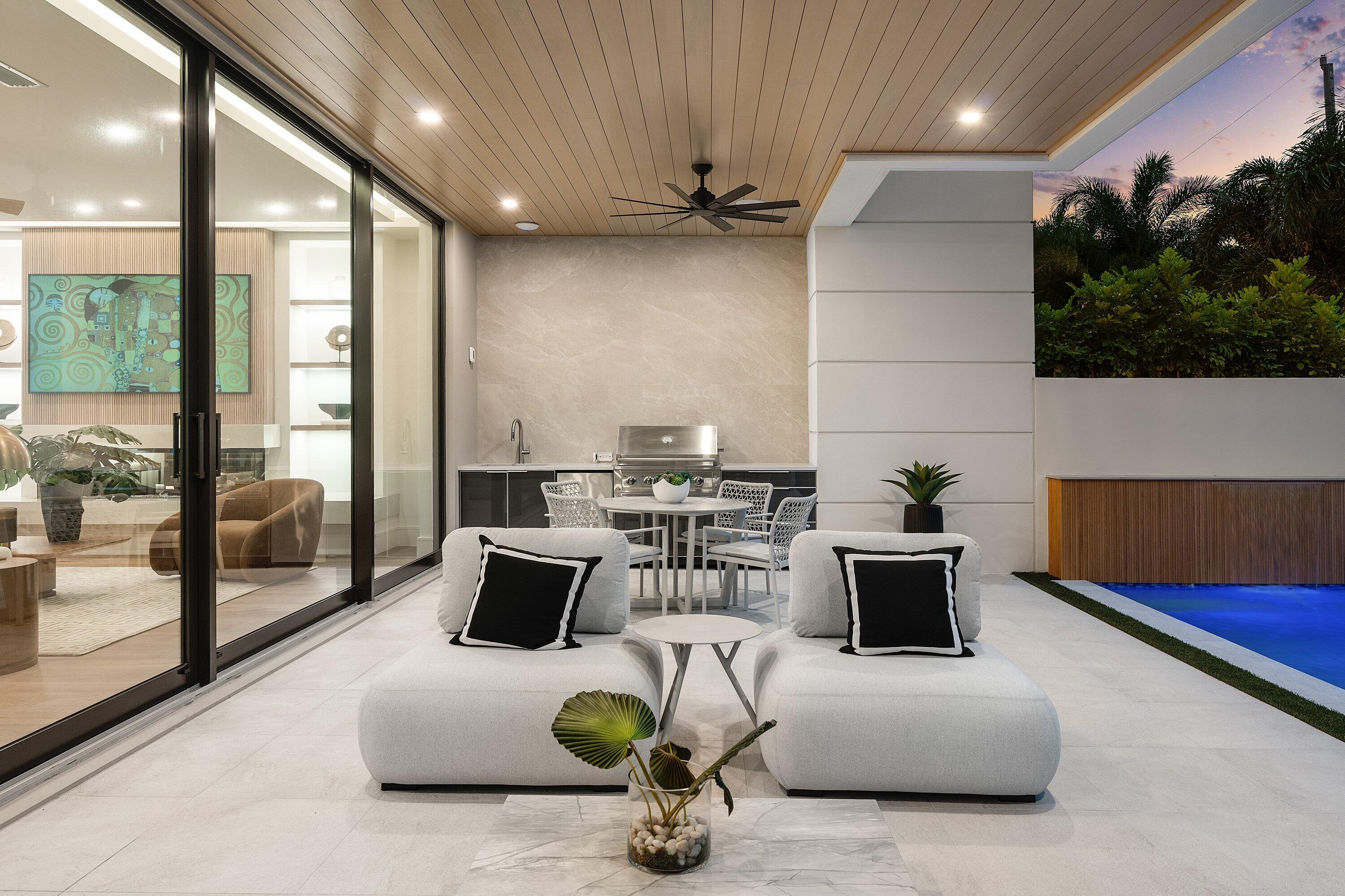 130 NE Wavecrest, Boca Raton FL 33432