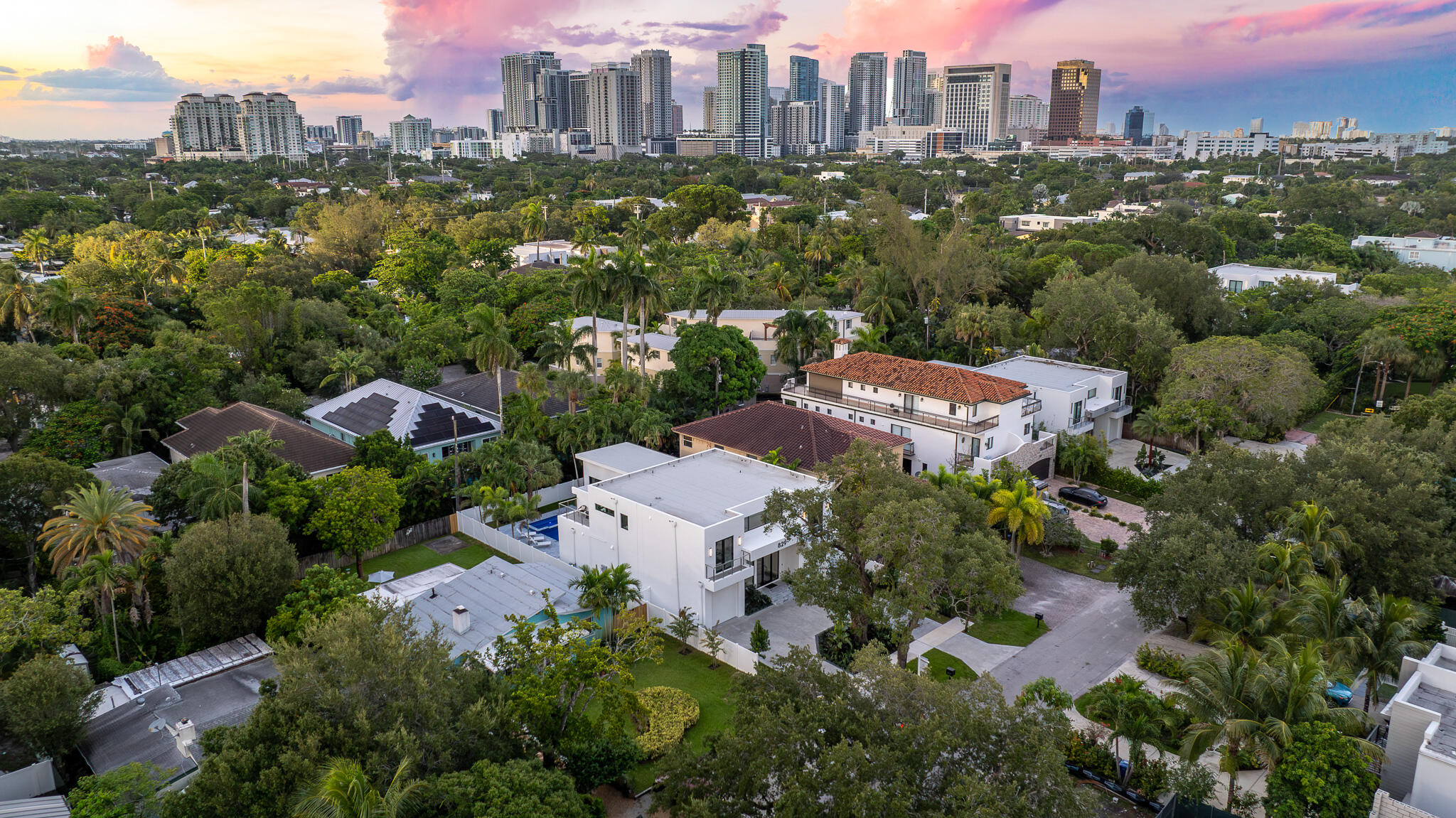 829 SW 11TH, Fort Lauderdale FL 33315