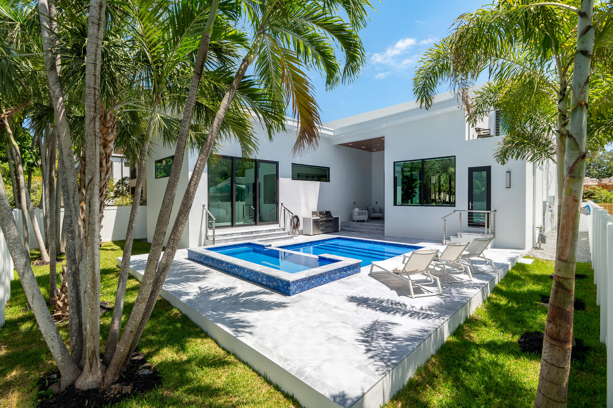 829 SW 11TH, Fort Lauderdale FL 33315