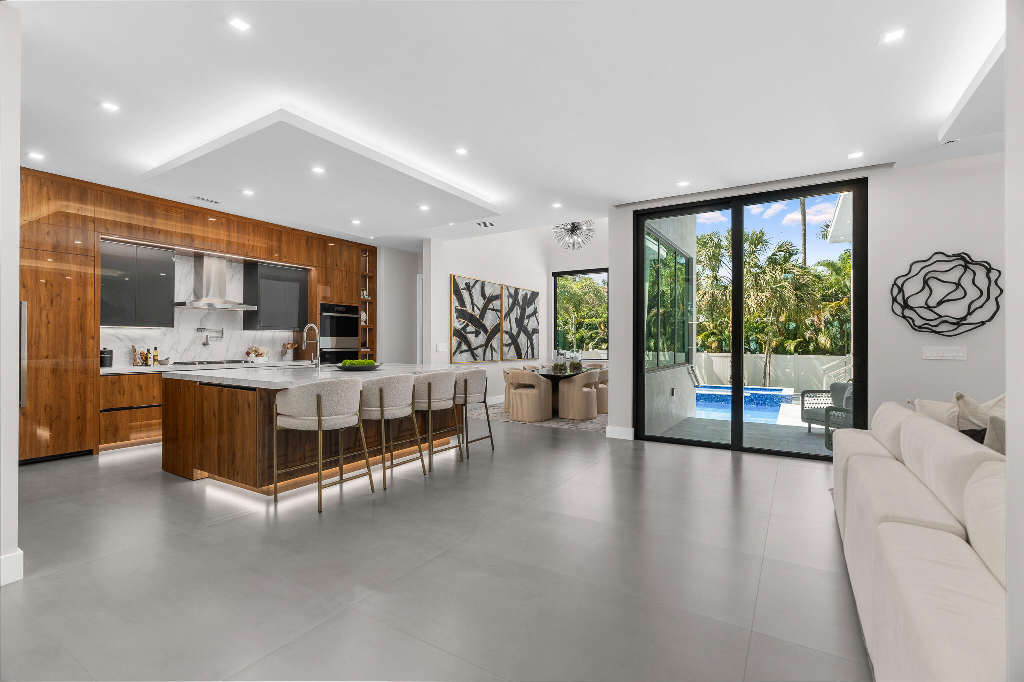 829 SW 11TH, Fort Lauderdale FL 33315