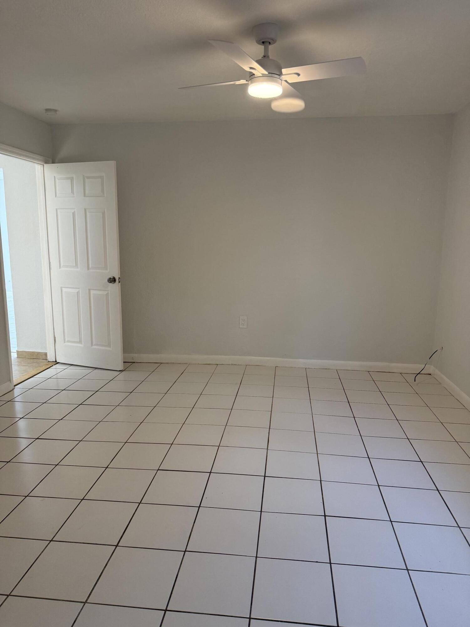 3830 DAVIS, Palm Springs FL 33461