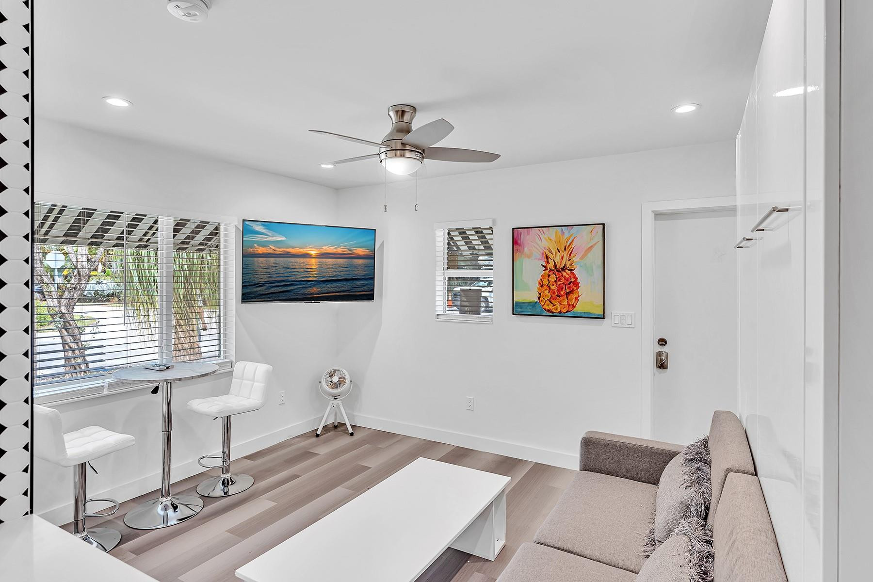 649 NE 16th, Fort Lauderdale FL 33304