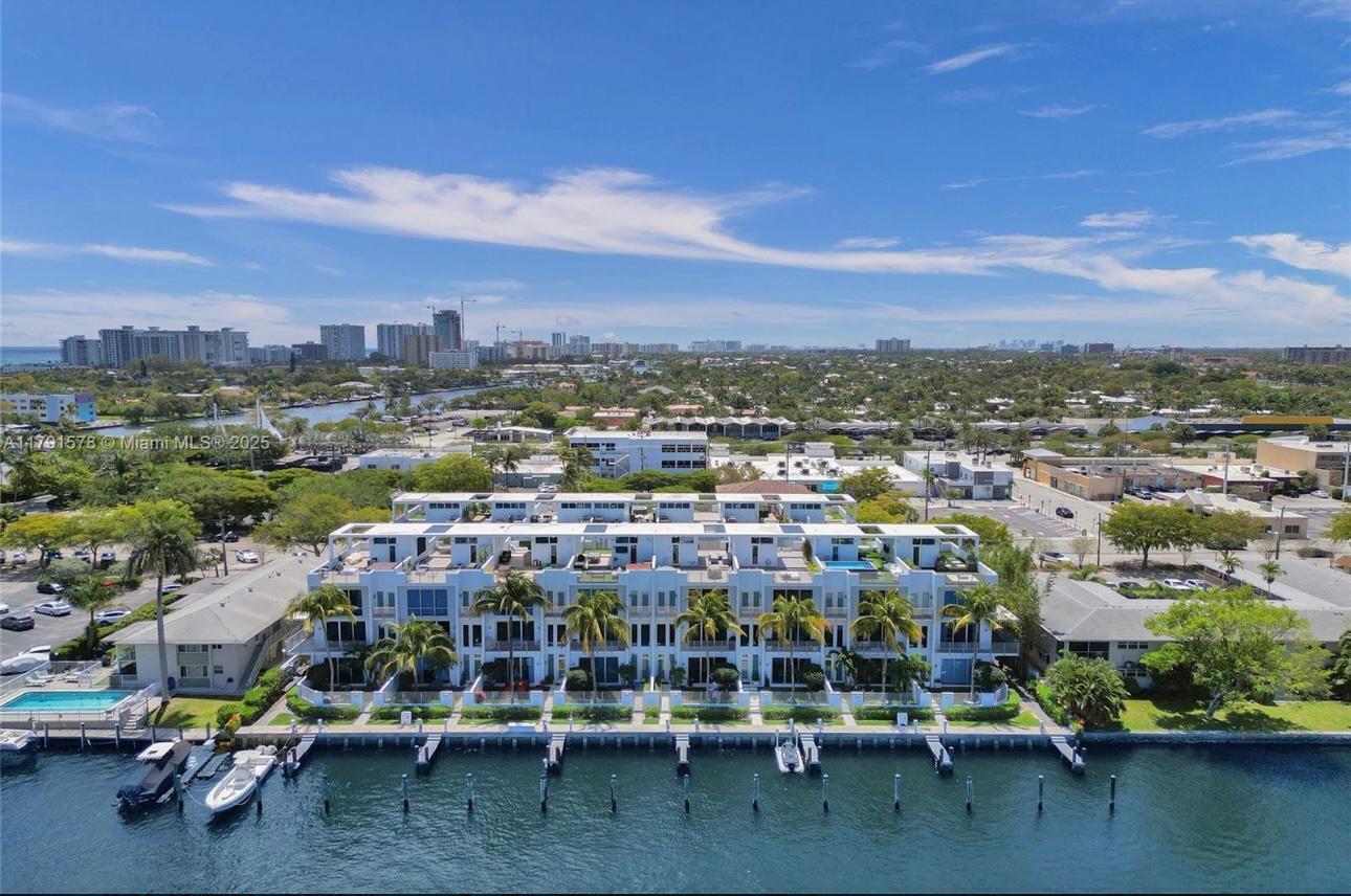 2743 NE 1ST, Pompano Beach FL 33062