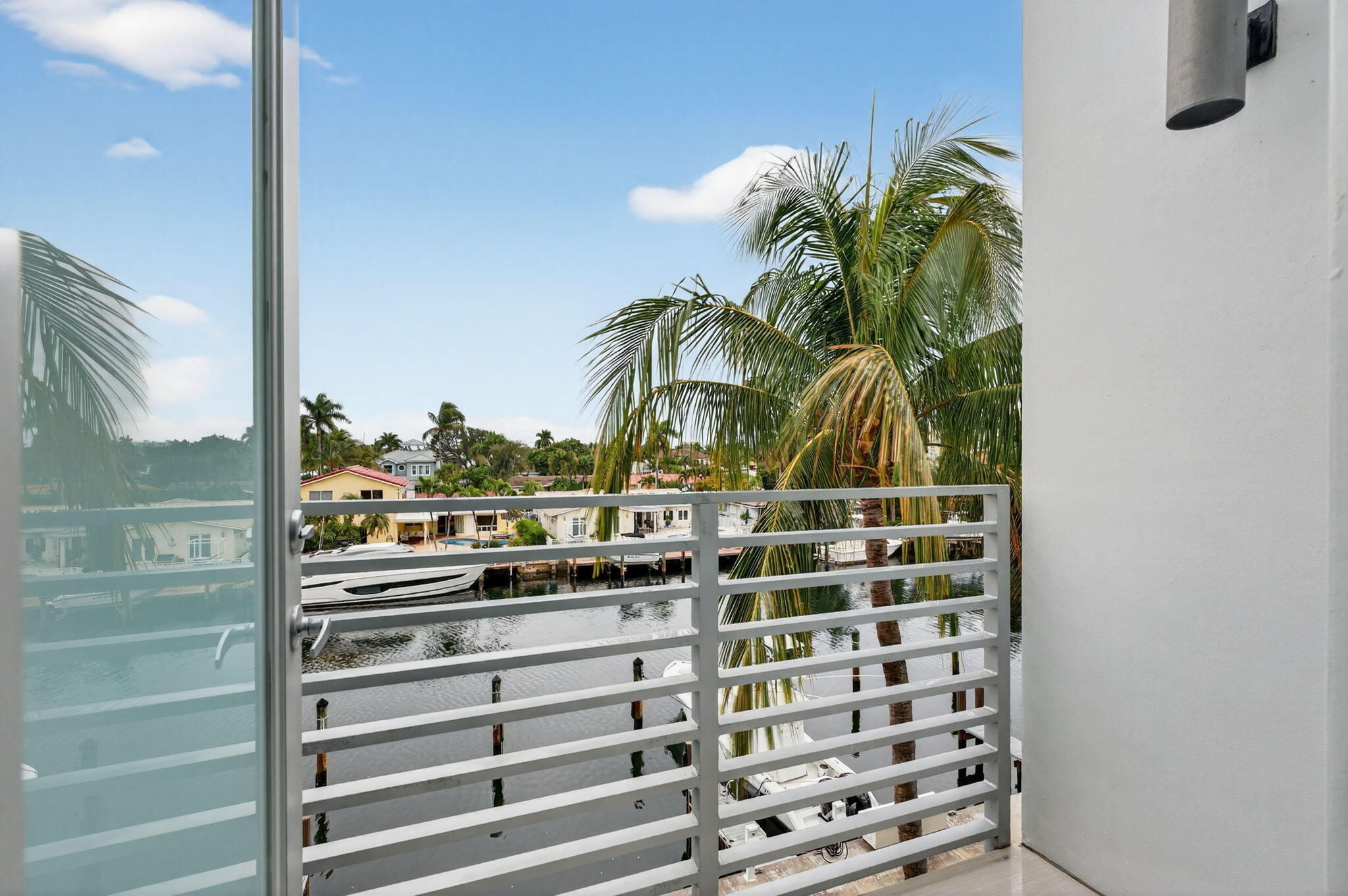 2743 NE 1ST, Pompano Beach FL 33062