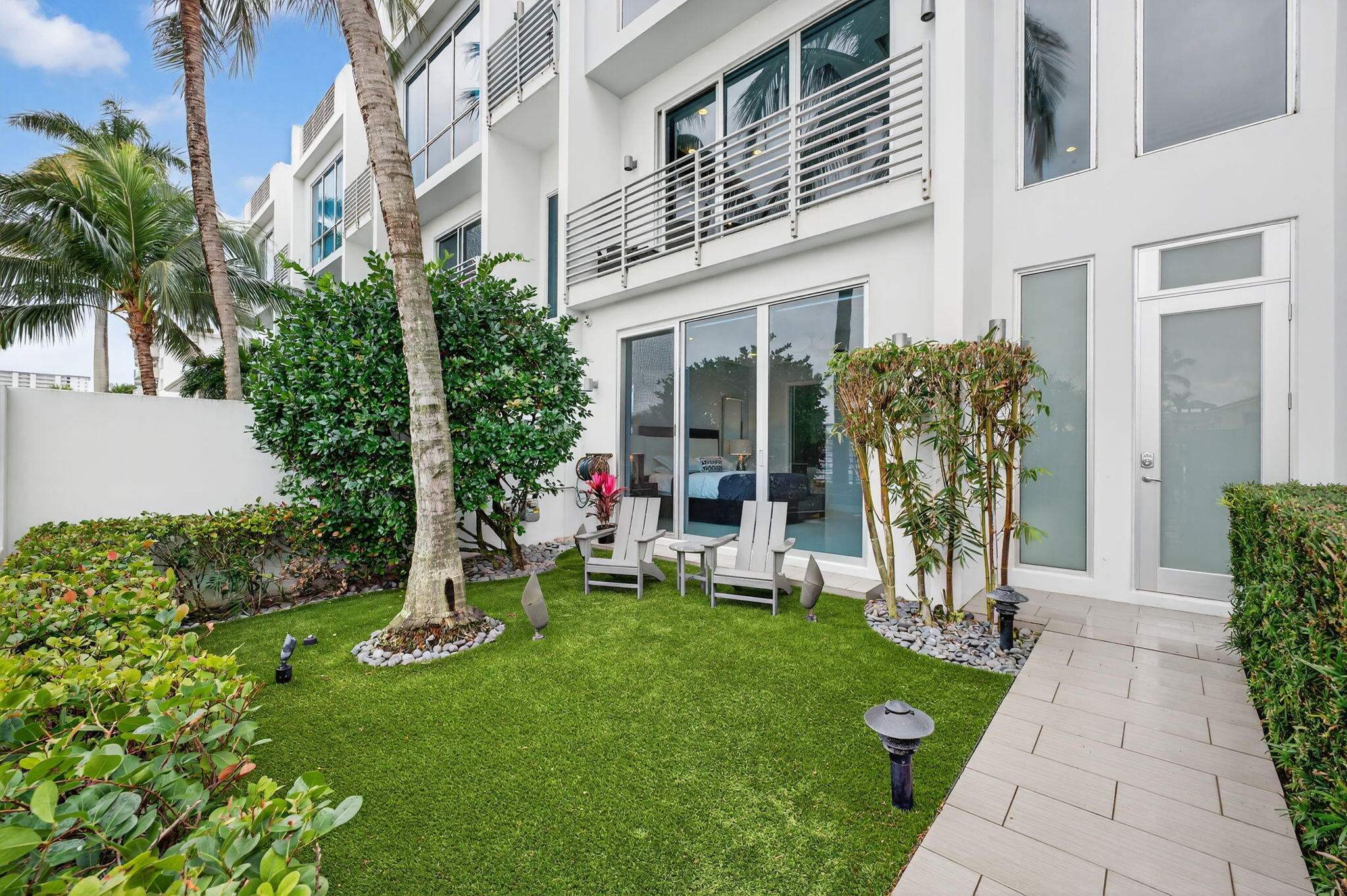 2743 NE 1ST, Pompano Beach FL 33062