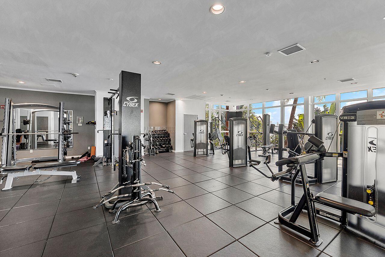 1155 BRICKELL BAY #2802, Miami FL 33131