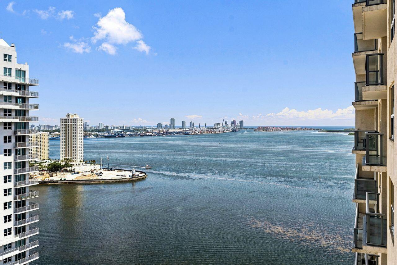 1155 BRICKELL BAY #2802, Miami FL 33131