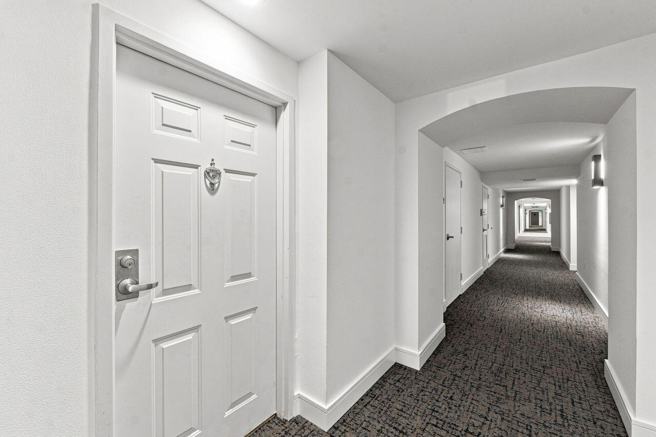 1155 BRICKELL BAY #2802, Miami FL 33131