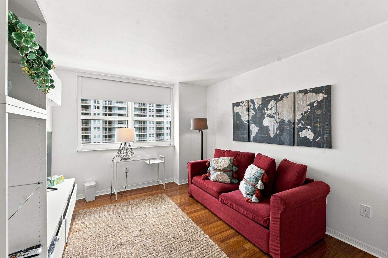 1155 BRICKELL BAY #2802, Miami FL 33131
